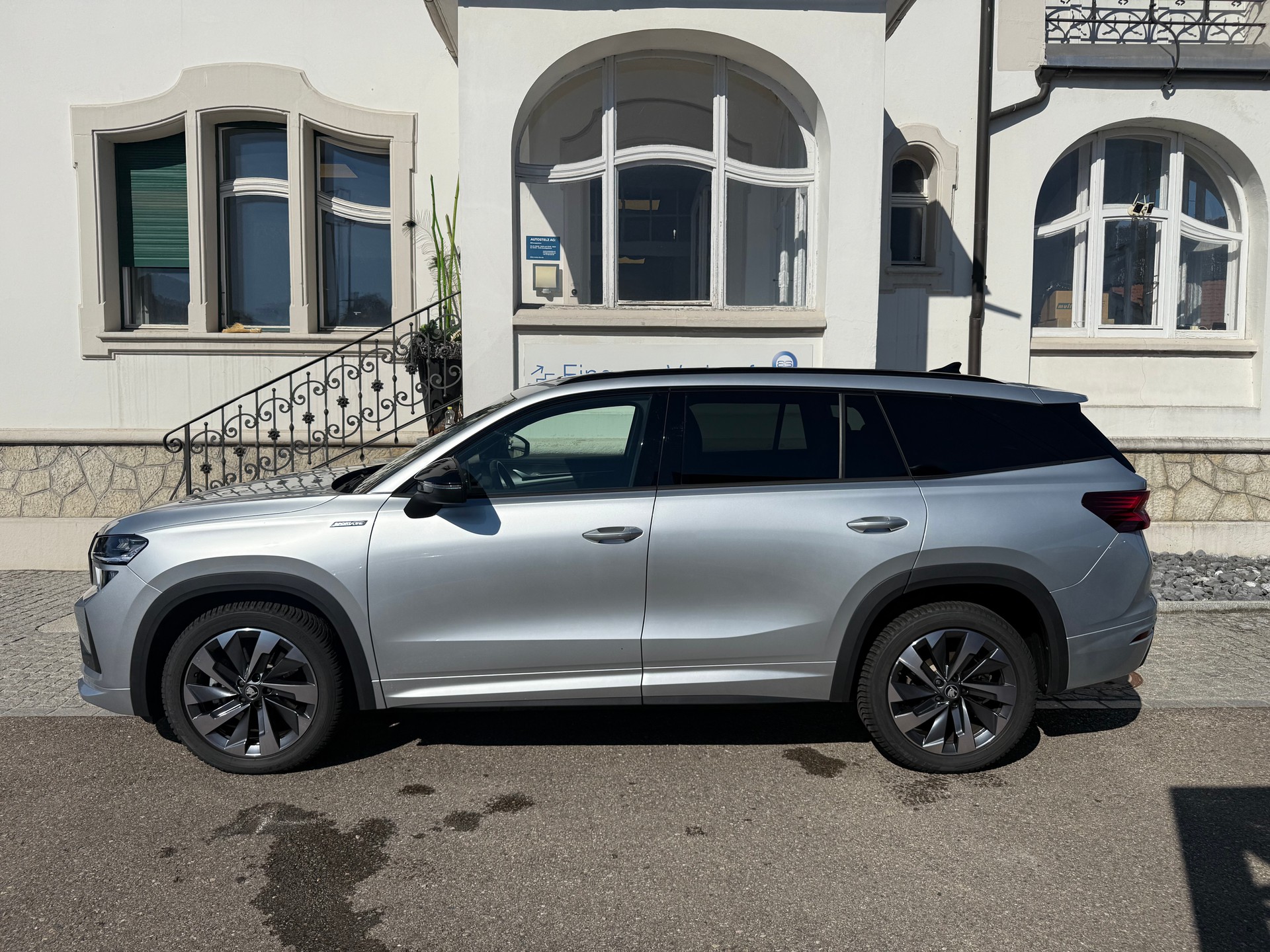SKODA Kodiaq 2.0 TSI SportLine 4x4-image-3