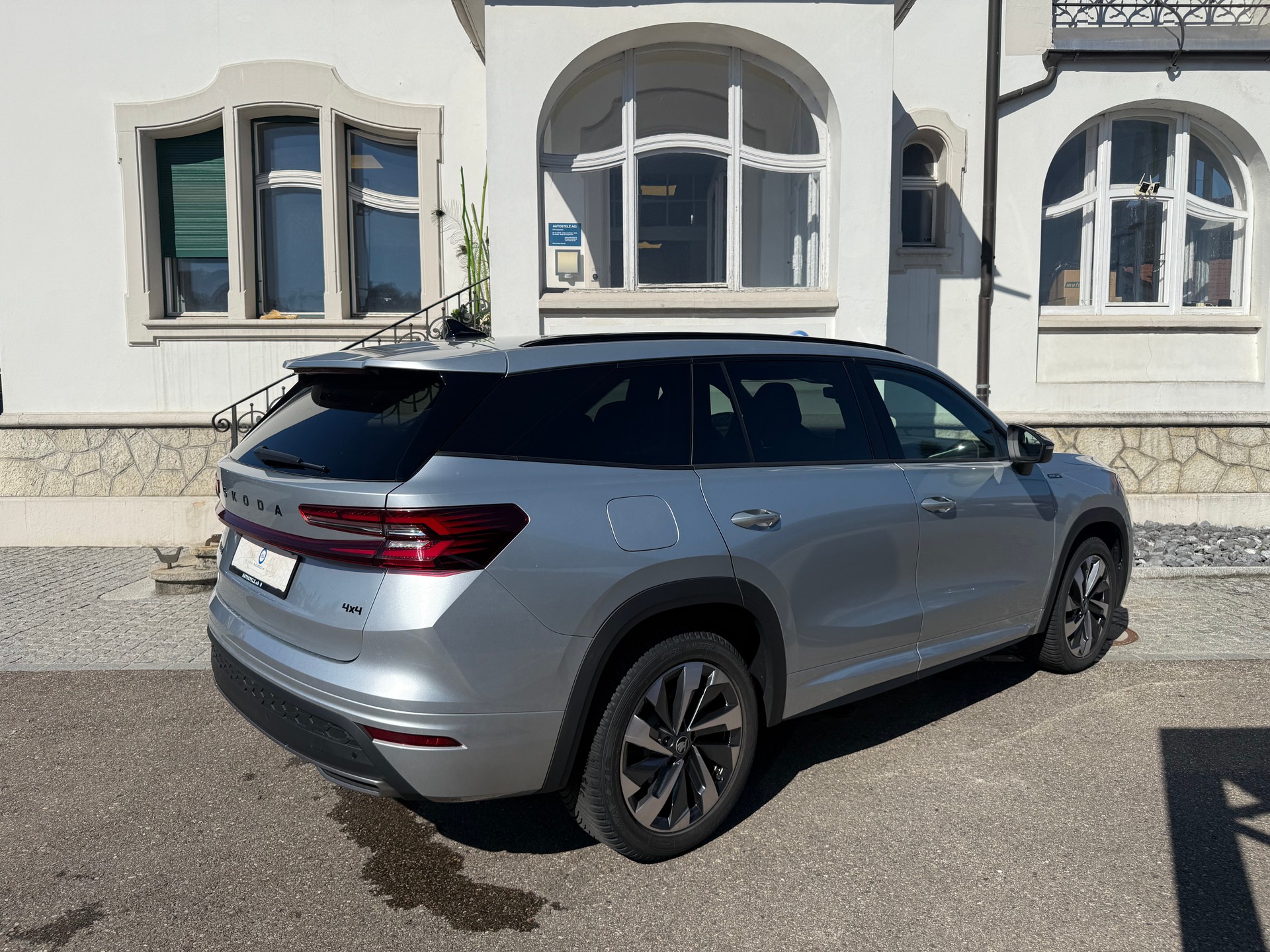 SKODA Kodiaq 2.0 TSI SportLine 4x4-image-4