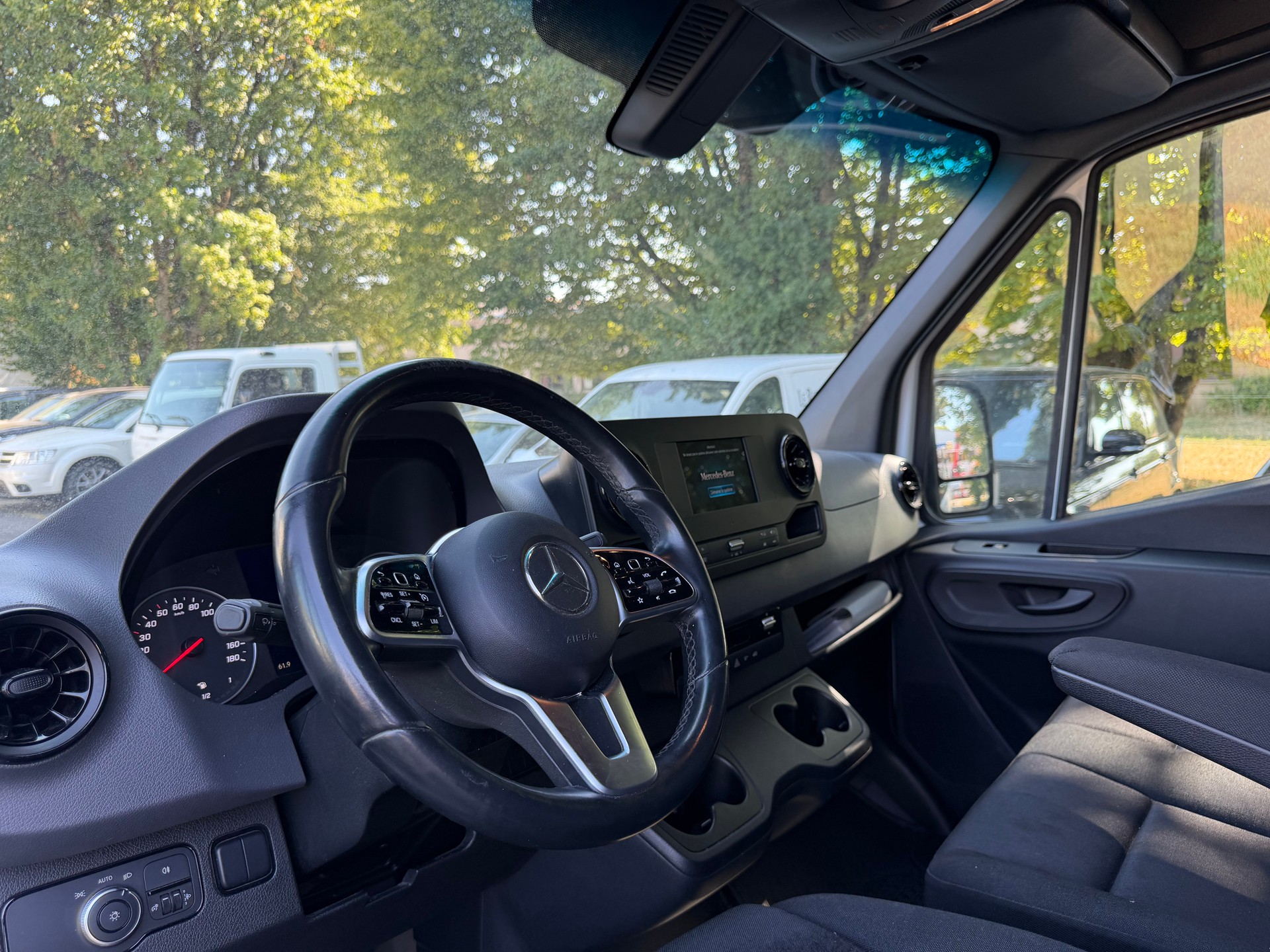 MERCEDES-BENZ Sprinter 317 CDI Extralang 9G_Tronic-image-6