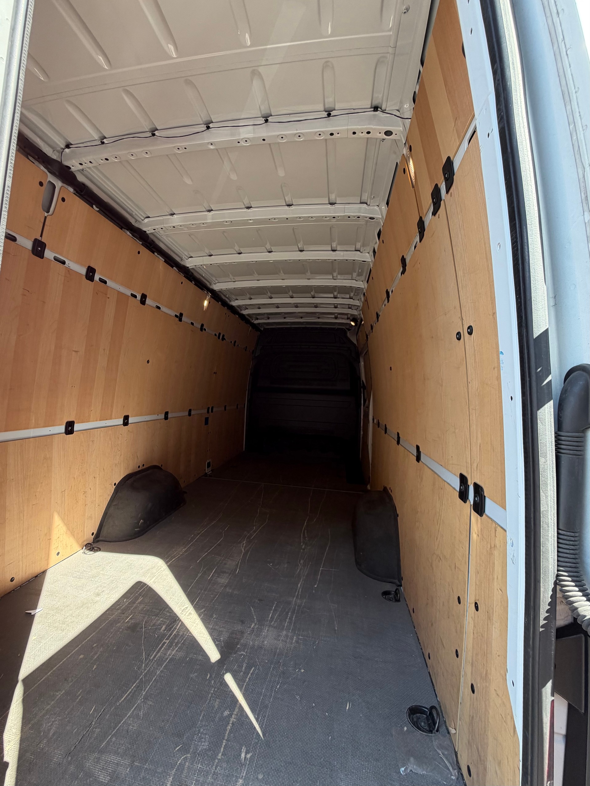 MERCEDES-BENZ Sprinter 317 CDI Extralang 9G_Tronic-image-5