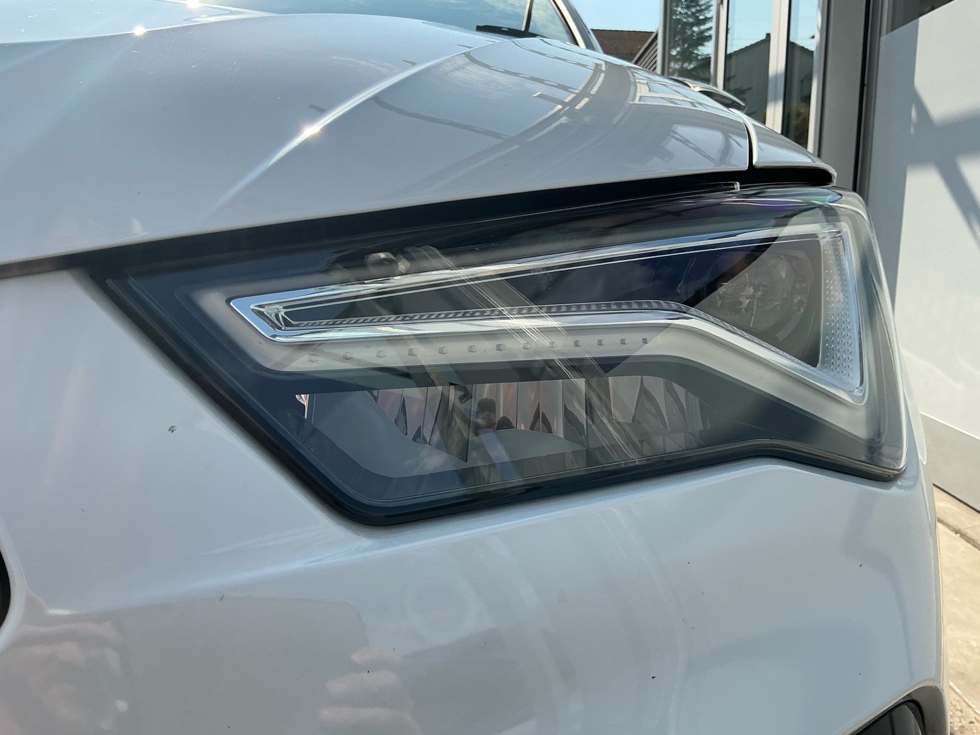 CUPRA Ateca 4Drive *** PANODACH, BEATS & ASSISTENZPAKET ***-image-6