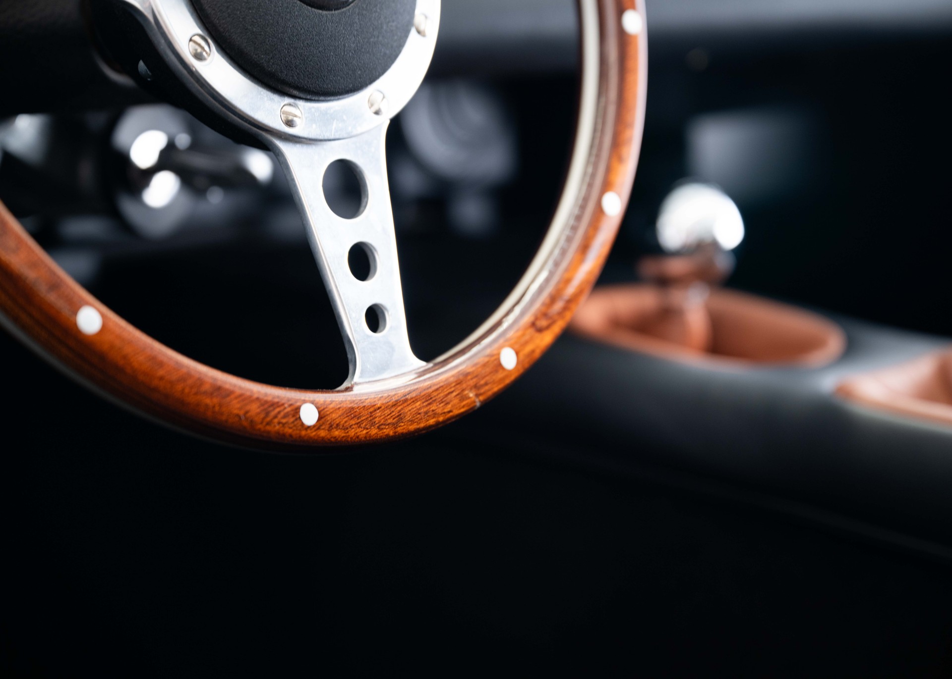 CATERHAM Super Seven 2000 SV (MY26, Swiss new car, Bronze Yellow special paint, 24-month factory warranty, delivery March 27)-image-27