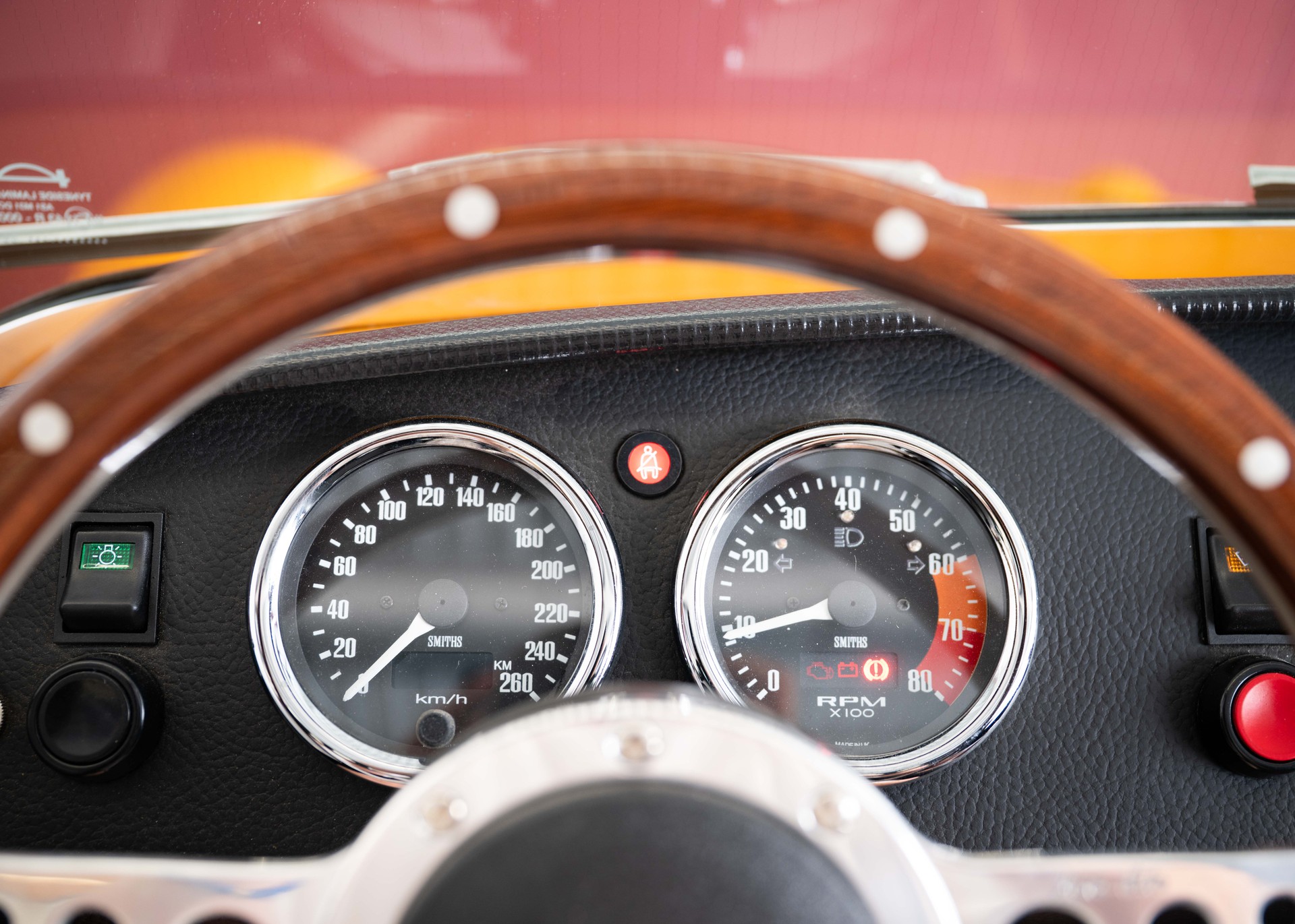 CATERHAM Super Seven 2000 SV (MY26, Swiss new car, Bronze Yellow special paint, 24-month factory warranty, delivery March 27)-image-28