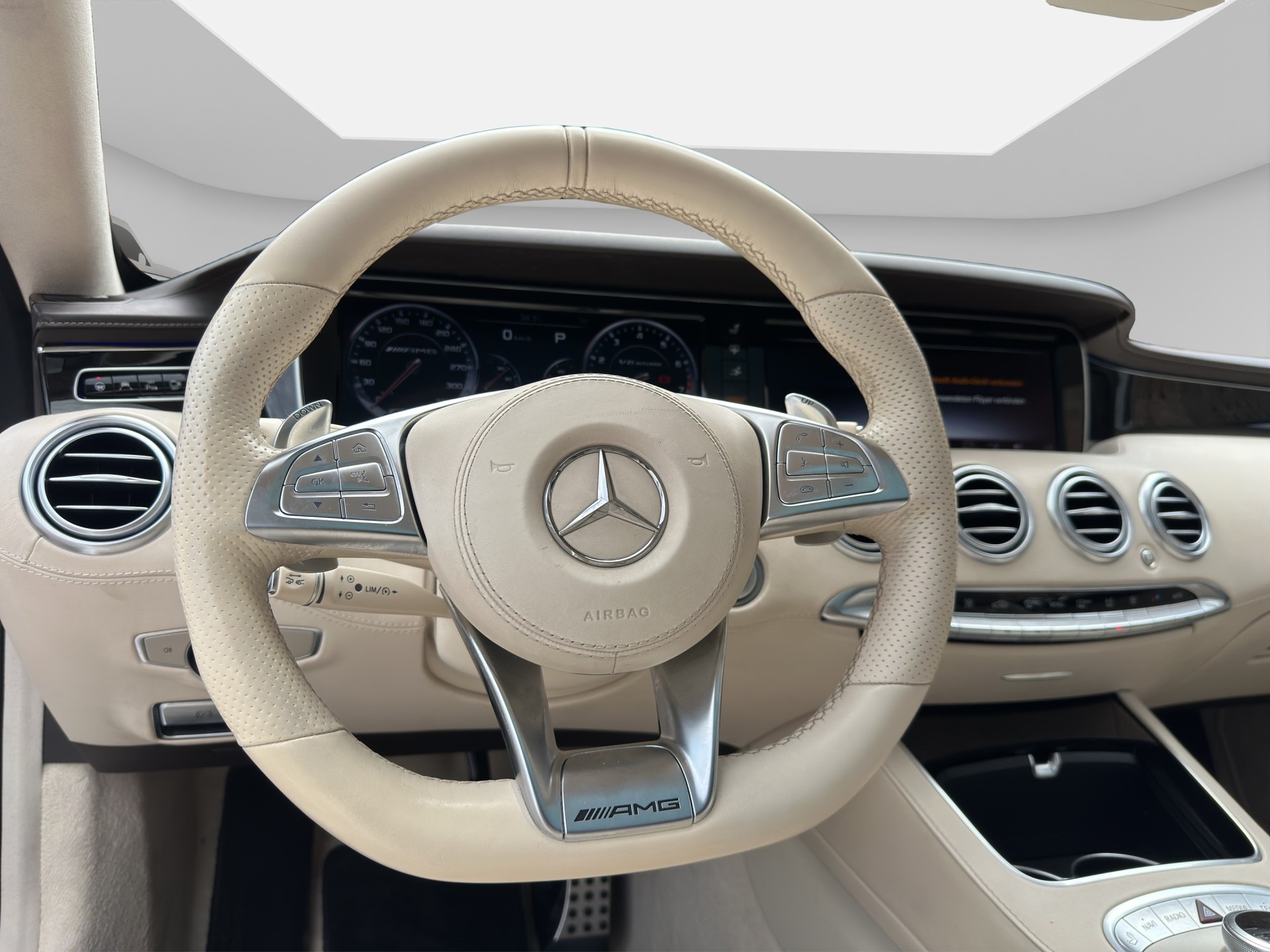 MERCEDES-BENZ S 63 AMG Coupé Speedshift MCT-image-9