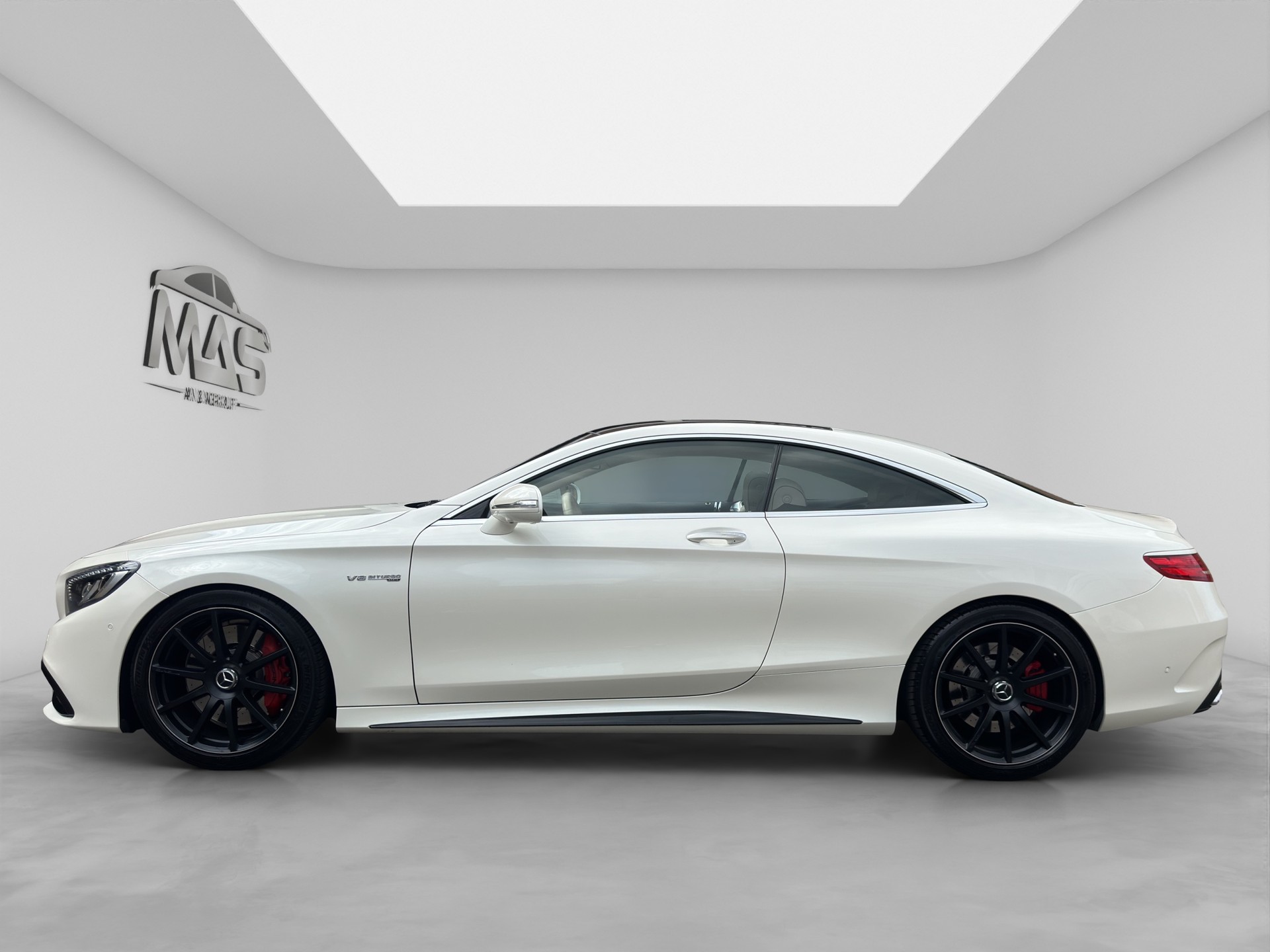 MERCEDES-BENZ S 63 AMG Coupé Speedshift MCT-showroom-element-2