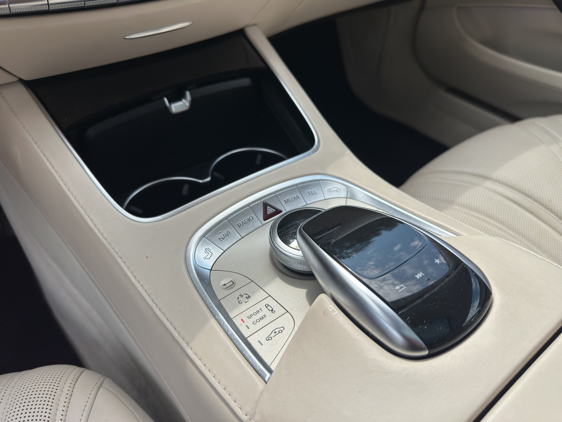 MERCEDES-BENZ S 63 AMG Coupé Speedshift MCT-image-19