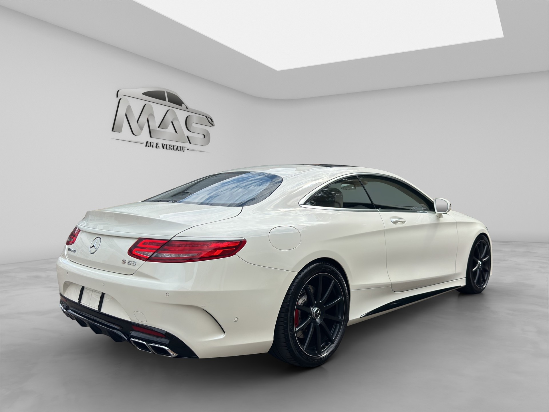 MERCEDES-BENZ S 63 AMG Coupé Speedshift MCT-image-5