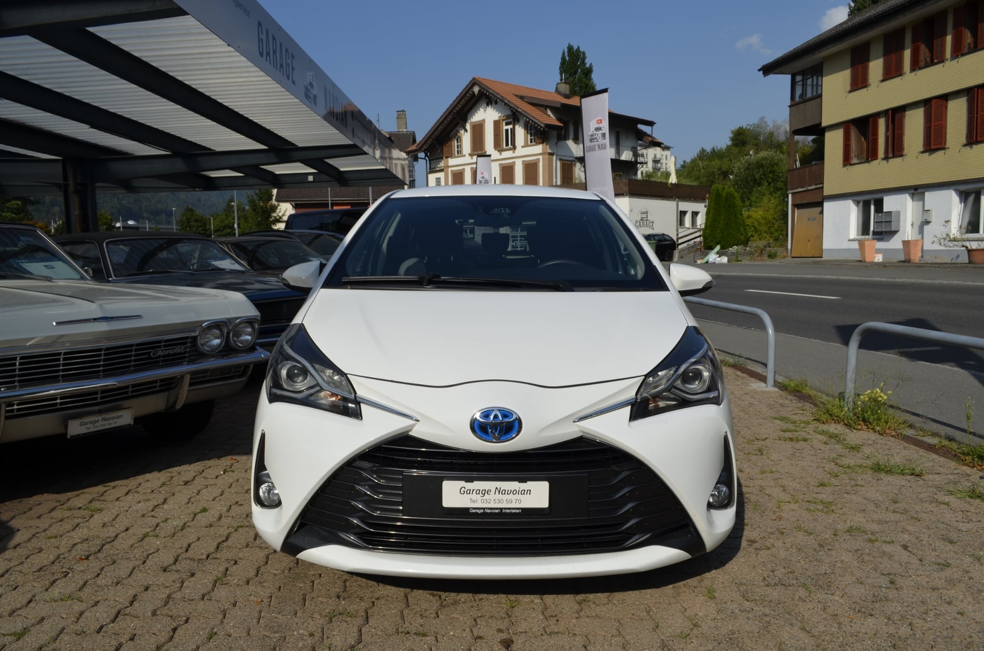 TOYOTA Yaris 1.5 VVT-i Hybrid Y20 e-CVT-image-4