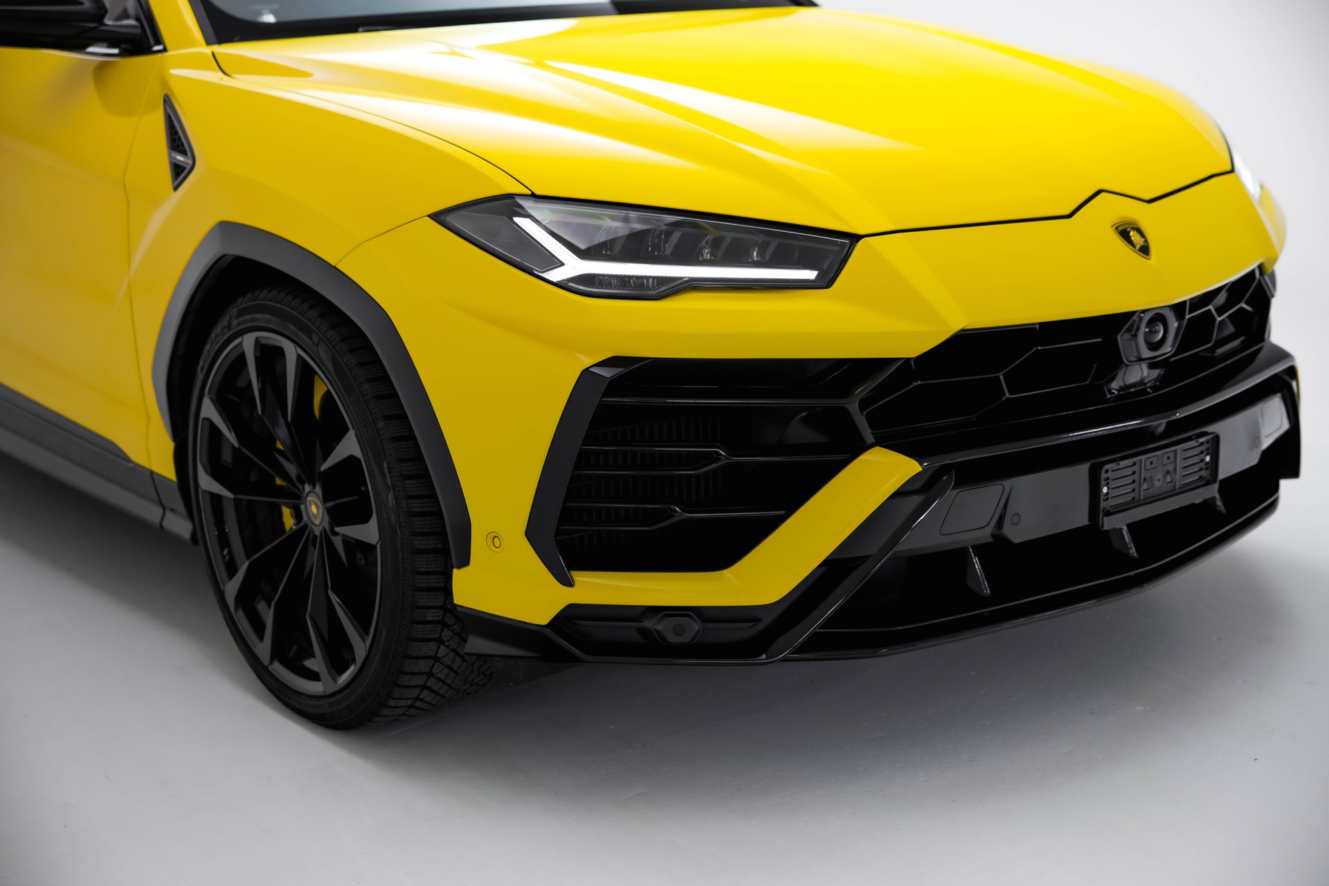 LAMBORGHINI Urus E-Gear-image-10