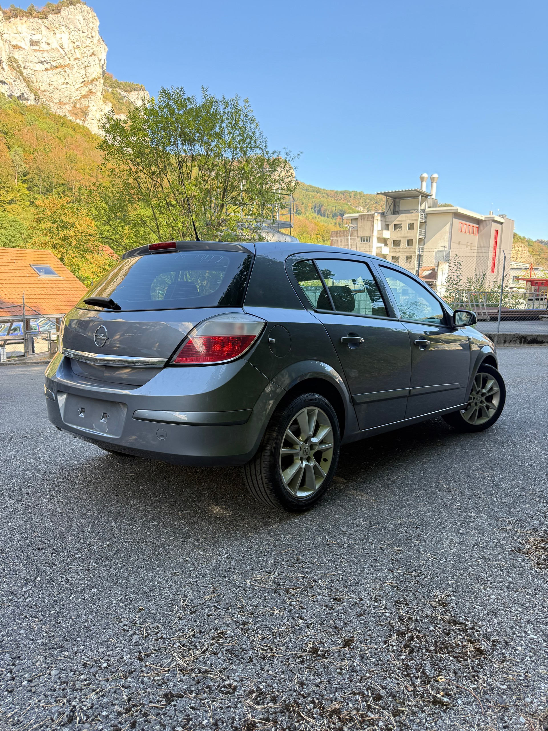 OPEL Astra 1.8i 16V Enjoy-image-3