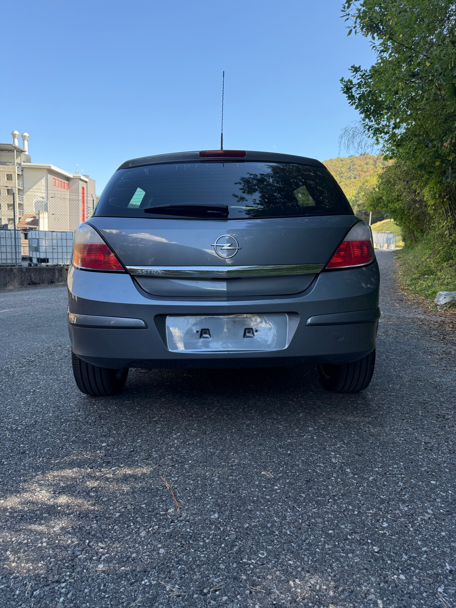 OPEL Astra 1.8i 16V Enjoy-image-4