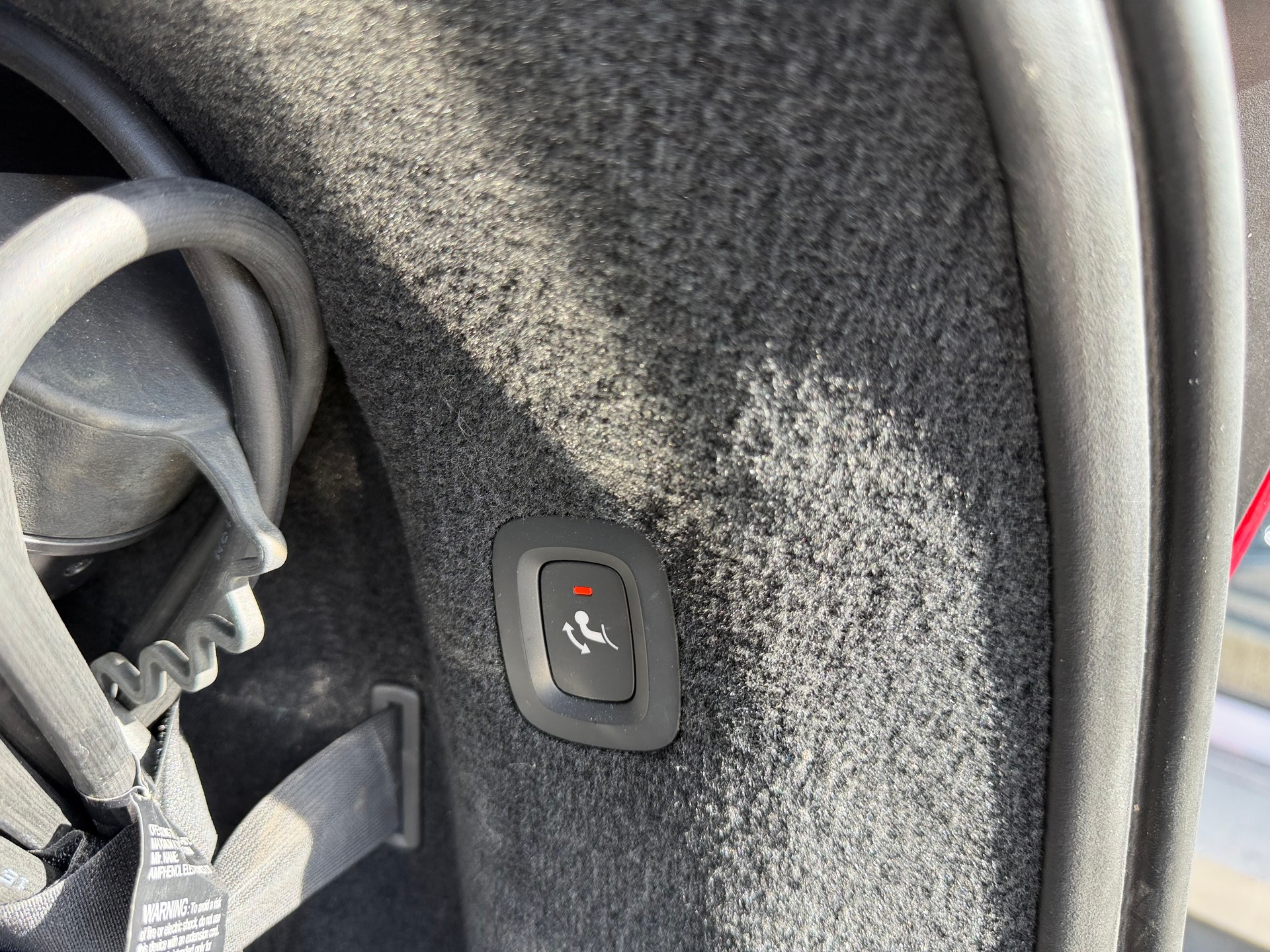 VOLVO V90 T8 eAWD Twin Engine R-Design Geartronic-image-9