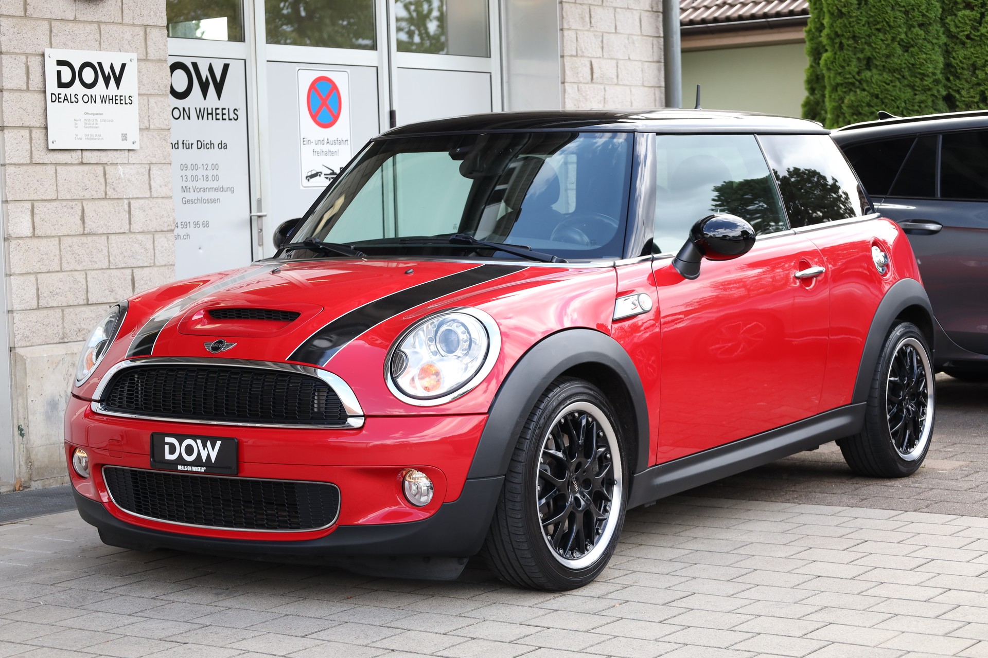 MINI Cooper S Steptronic-image-2