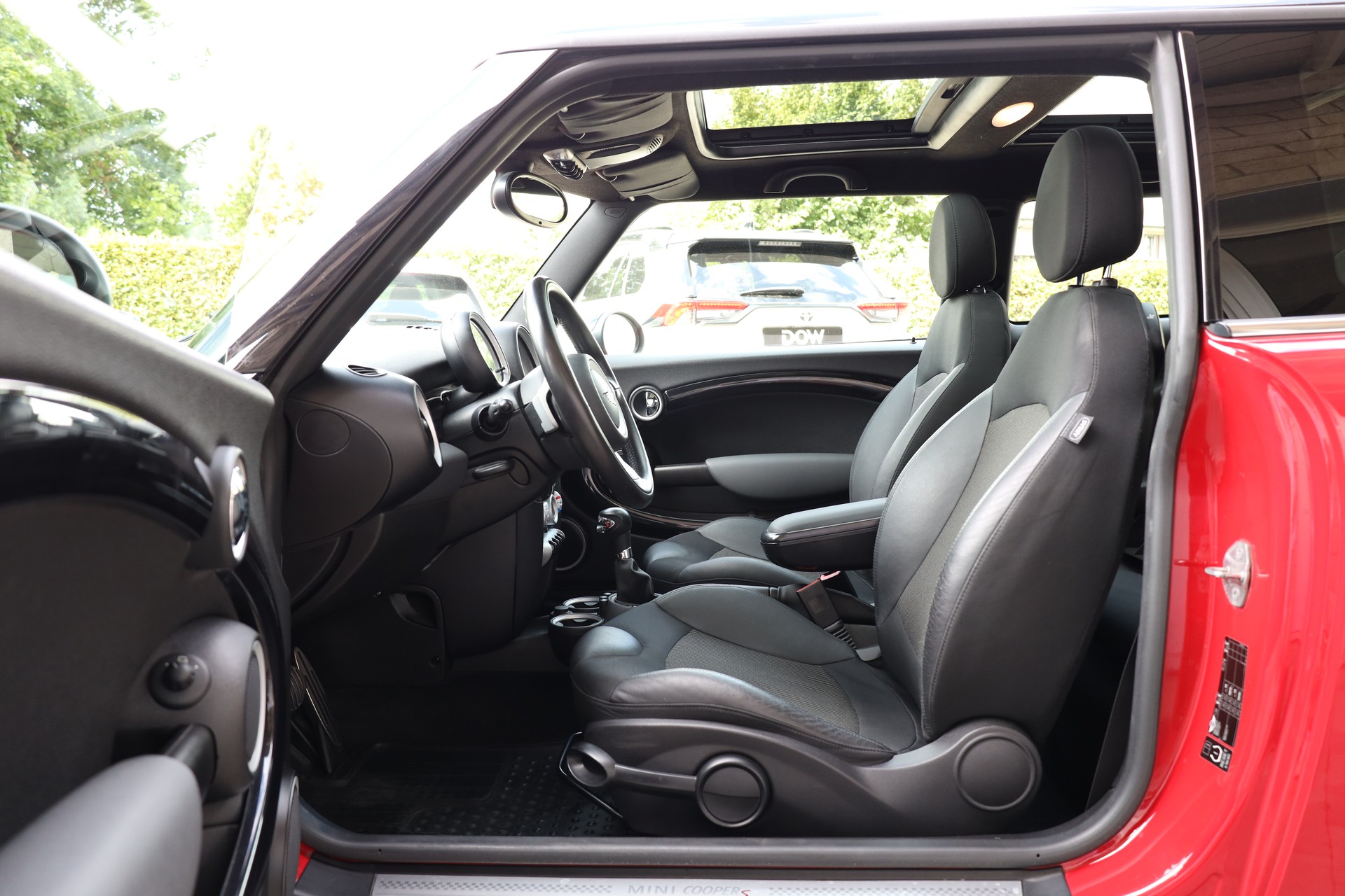 MINI Cooper S Steptronic-image-8