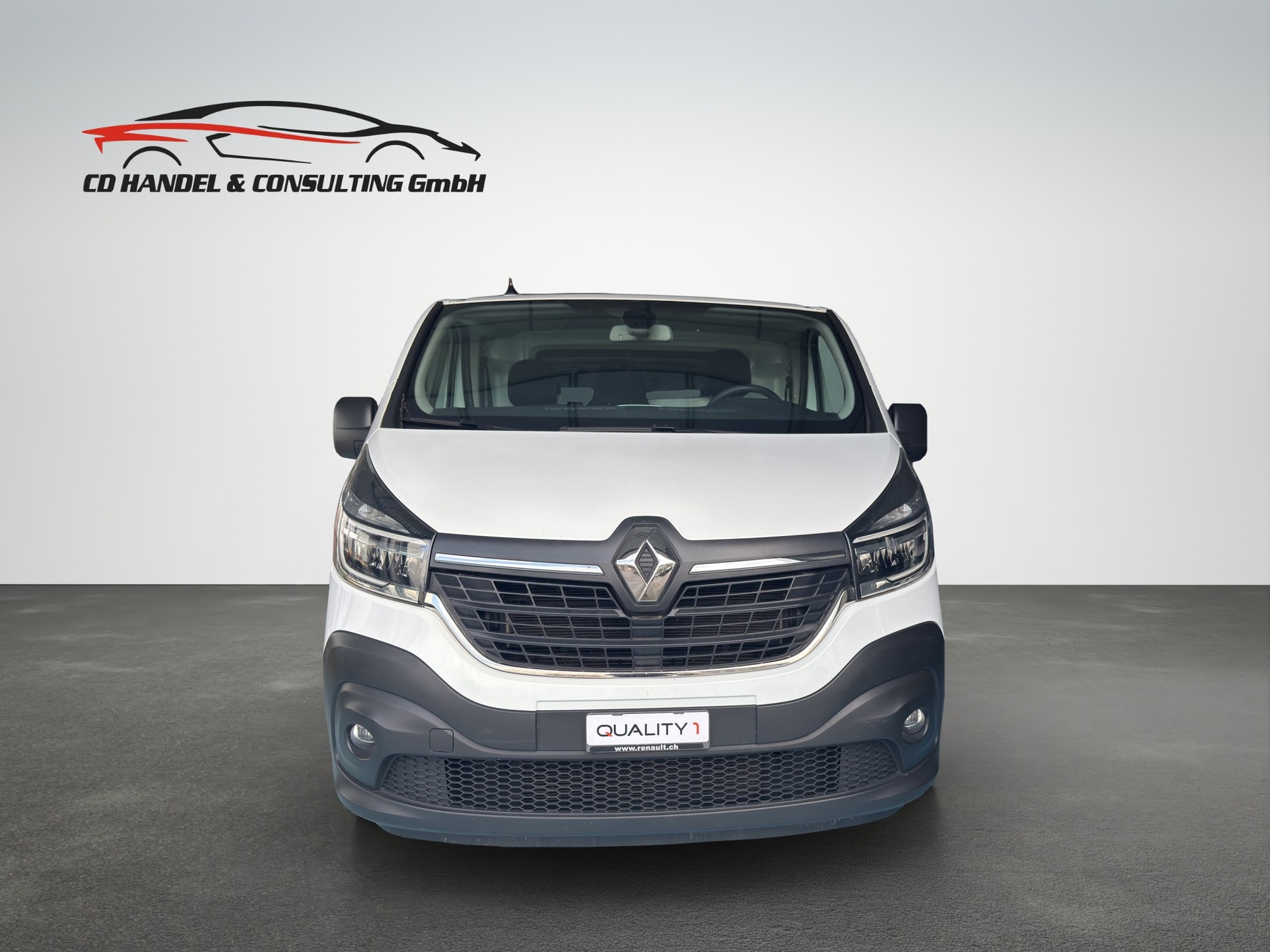RENAULT Trafic 2.0 Energy dCi 120 3.0t Business L1H1-image-1