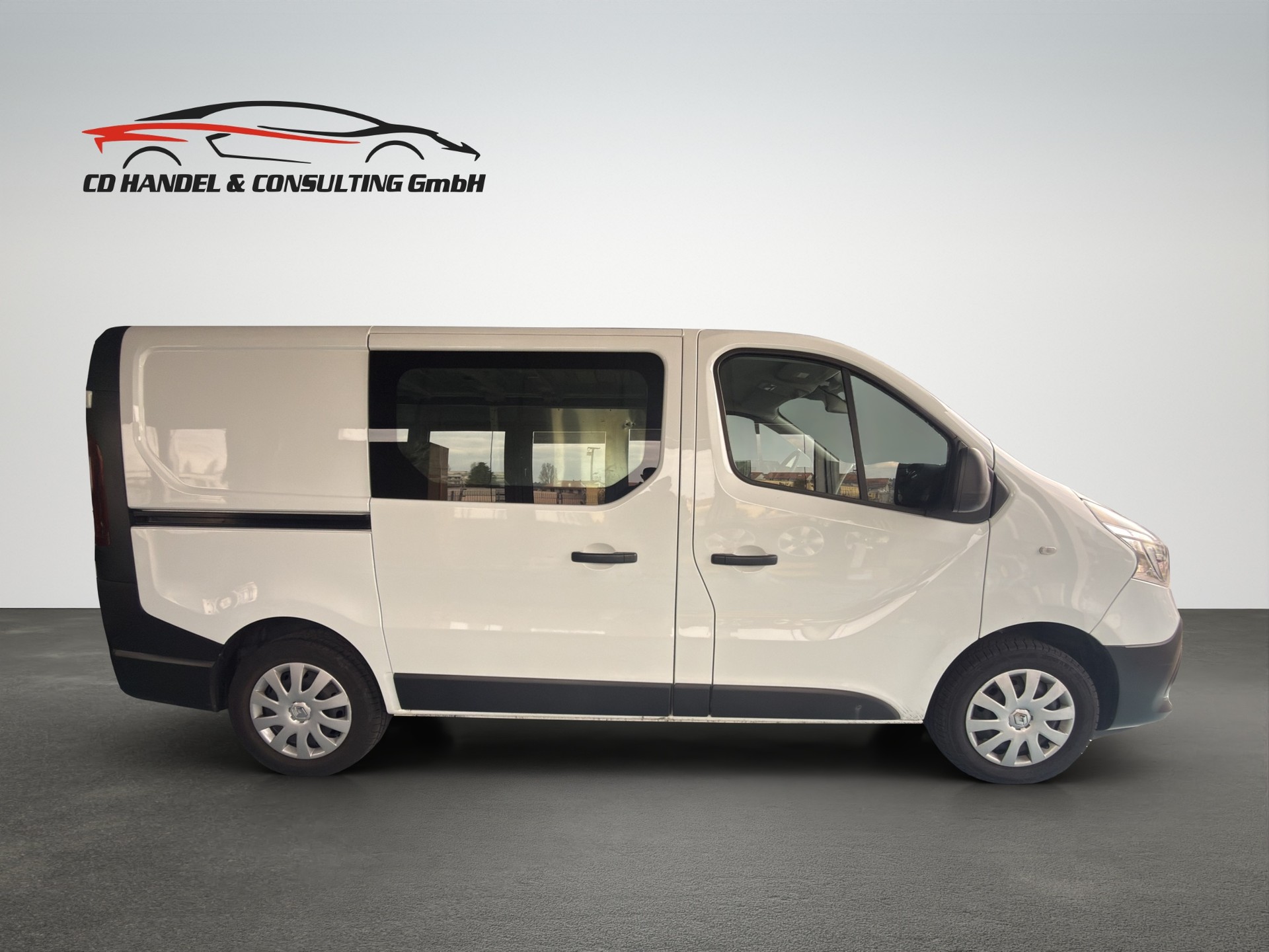 RENAULT Trafic 2.0 Energy dCi 120 3.0t Business L1H1-image-4
