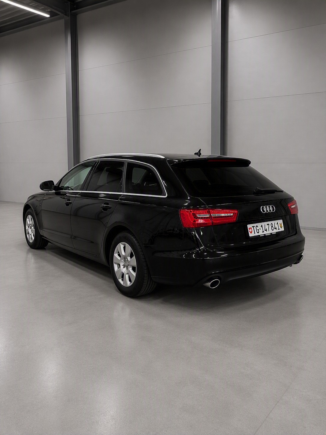 AUDI A6 Avant 3.0 TDI V6 quattro S-tronic-image-2