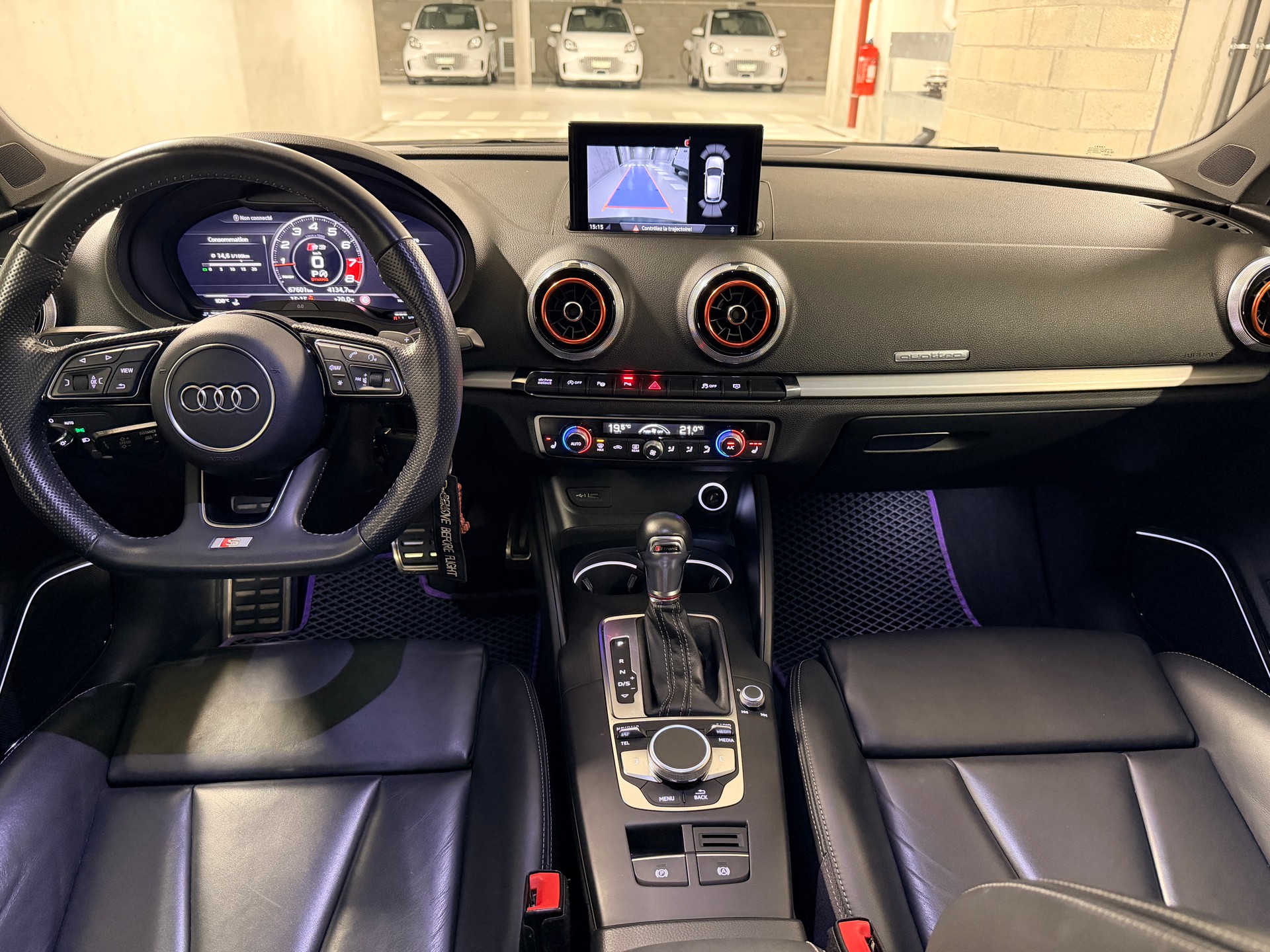 AUDI S3 Sportback 2.0 TFSI quattro S-tronic-image-9