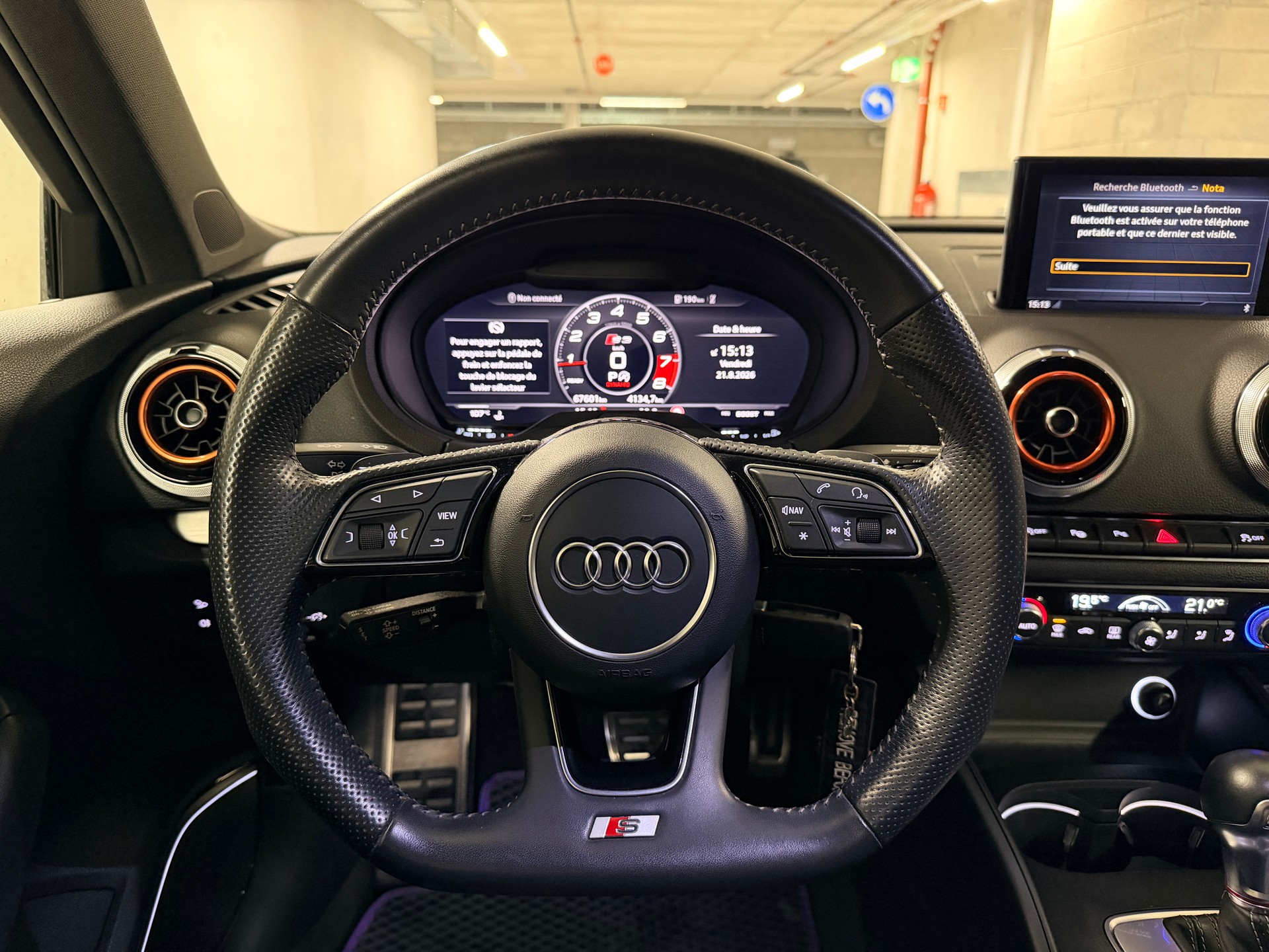 AUDI S3 Sportback 2.0 TFSI quattro S-tronic-image-10