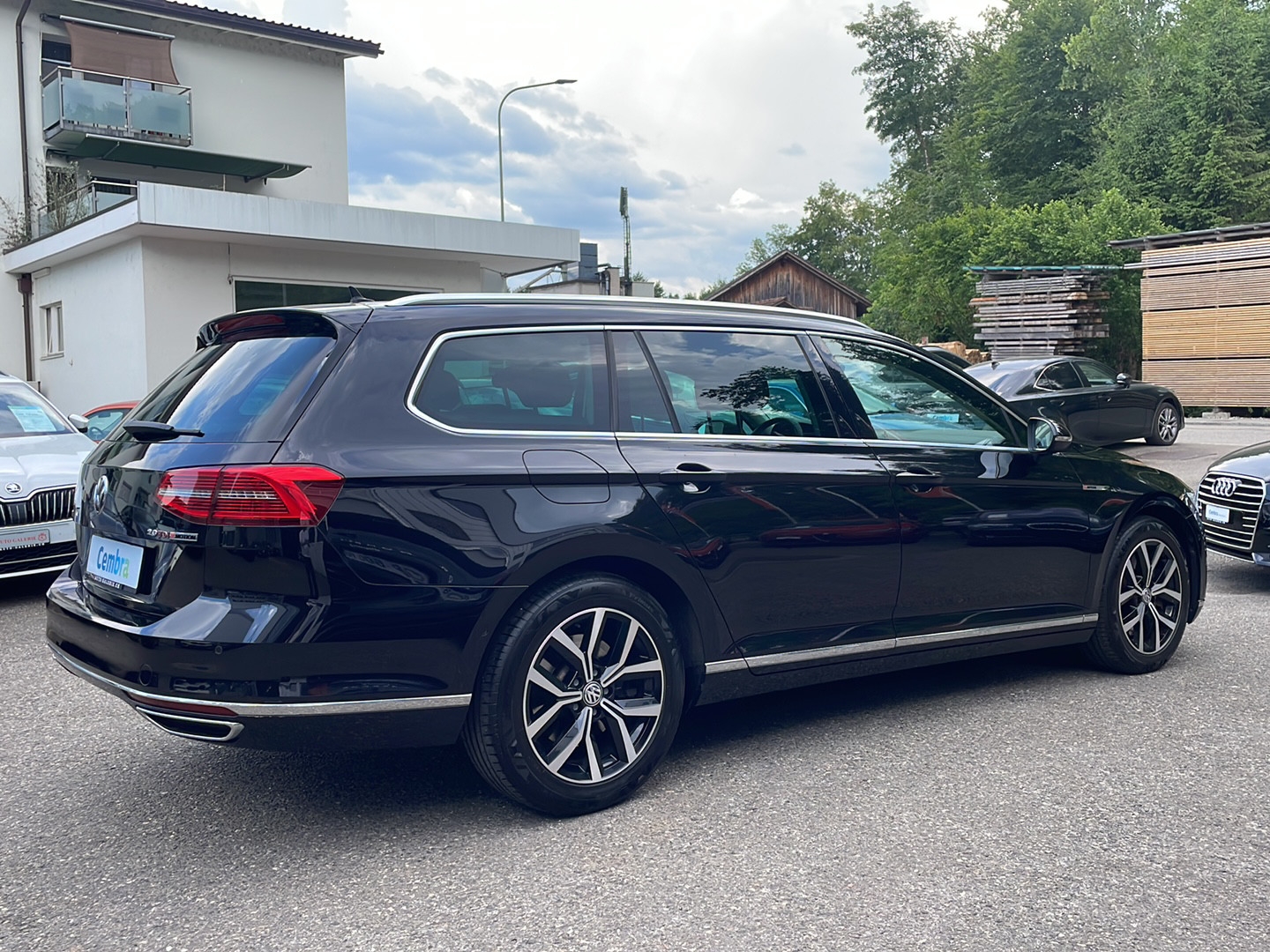 VW Passat Variant 2.0 TDI BMT High. DSG 4Motion-image-4