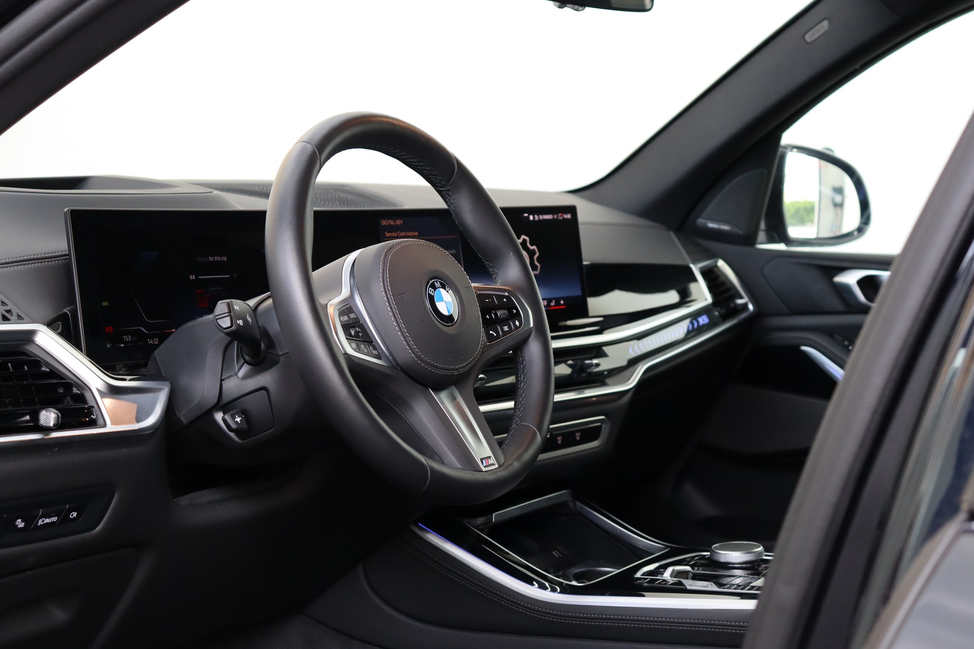 BMW X5 xDrive 48V 40d M Sport Steptronic-image-11