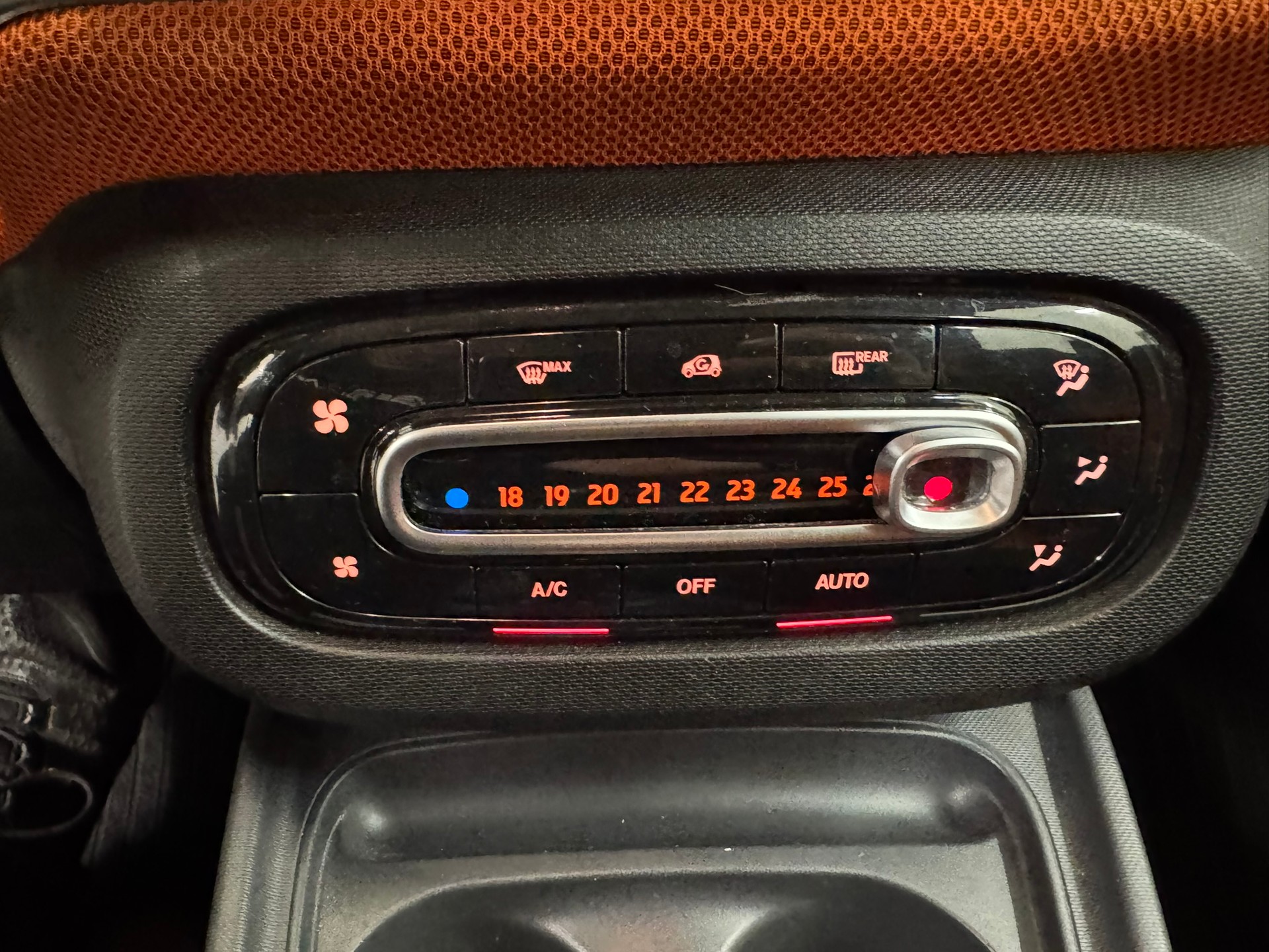 SMART fortwo proxy twinmatic-image-14