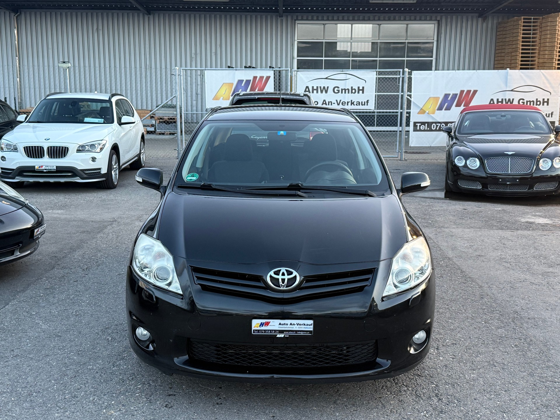 TOYOTA Auris 1.33 Linea Luna / Frisch ab MFK & Service / Sitzheizung / Klimaanlage / Facelift-image-1