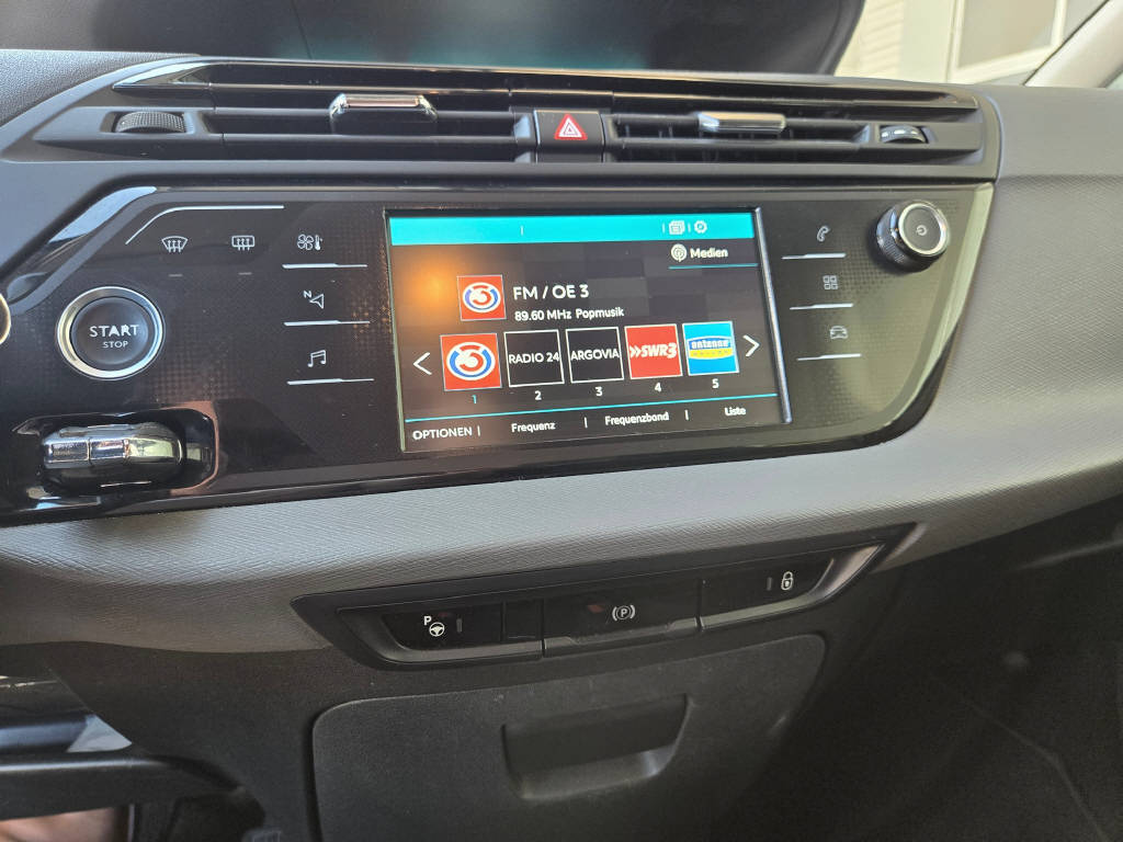 CITROEN C4 Grand Picasso 1.6 BlueHDi 120 Shine-image-10