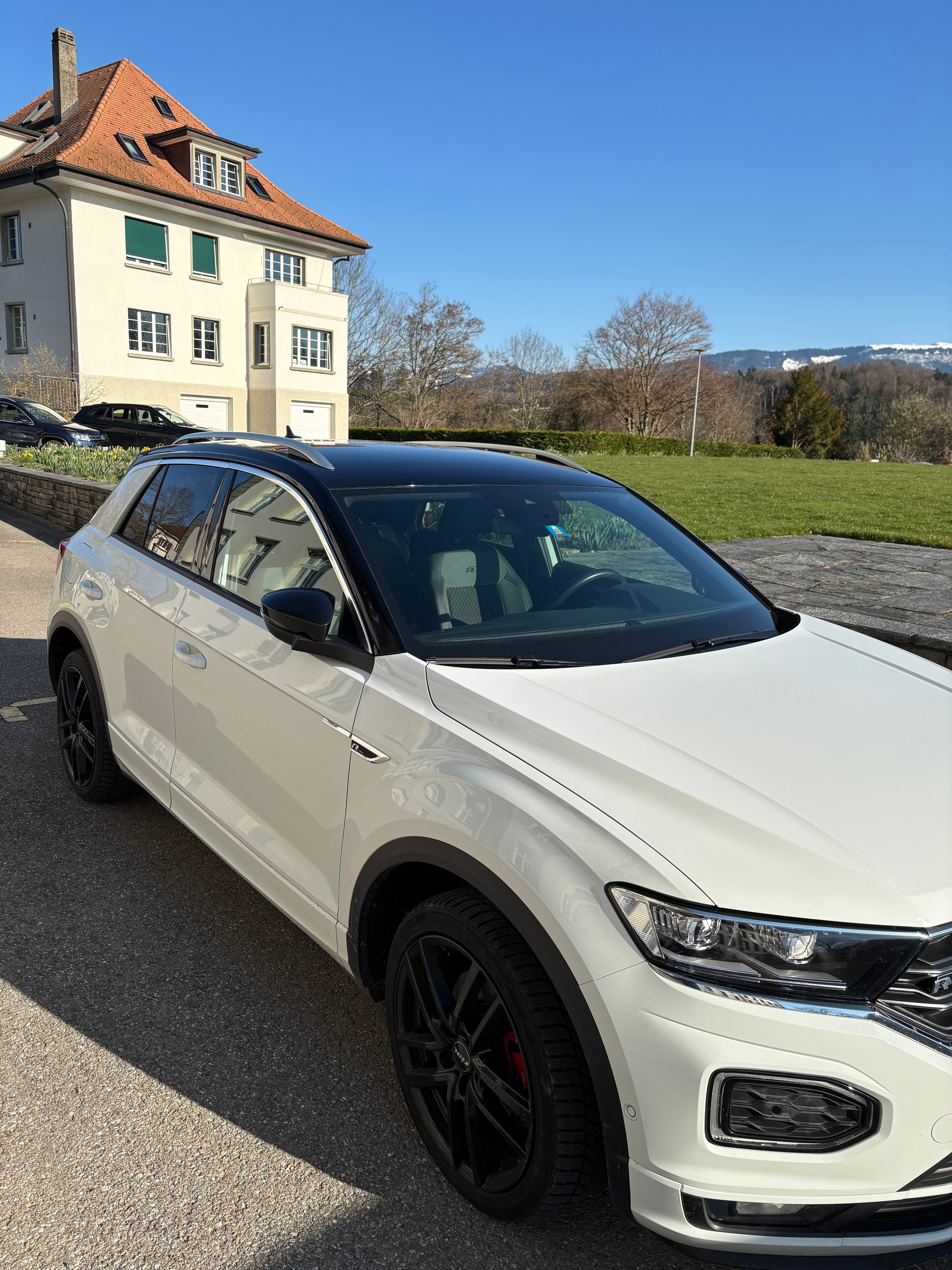 VW 2.0 TSI Advance DSG 4motion-image-1
