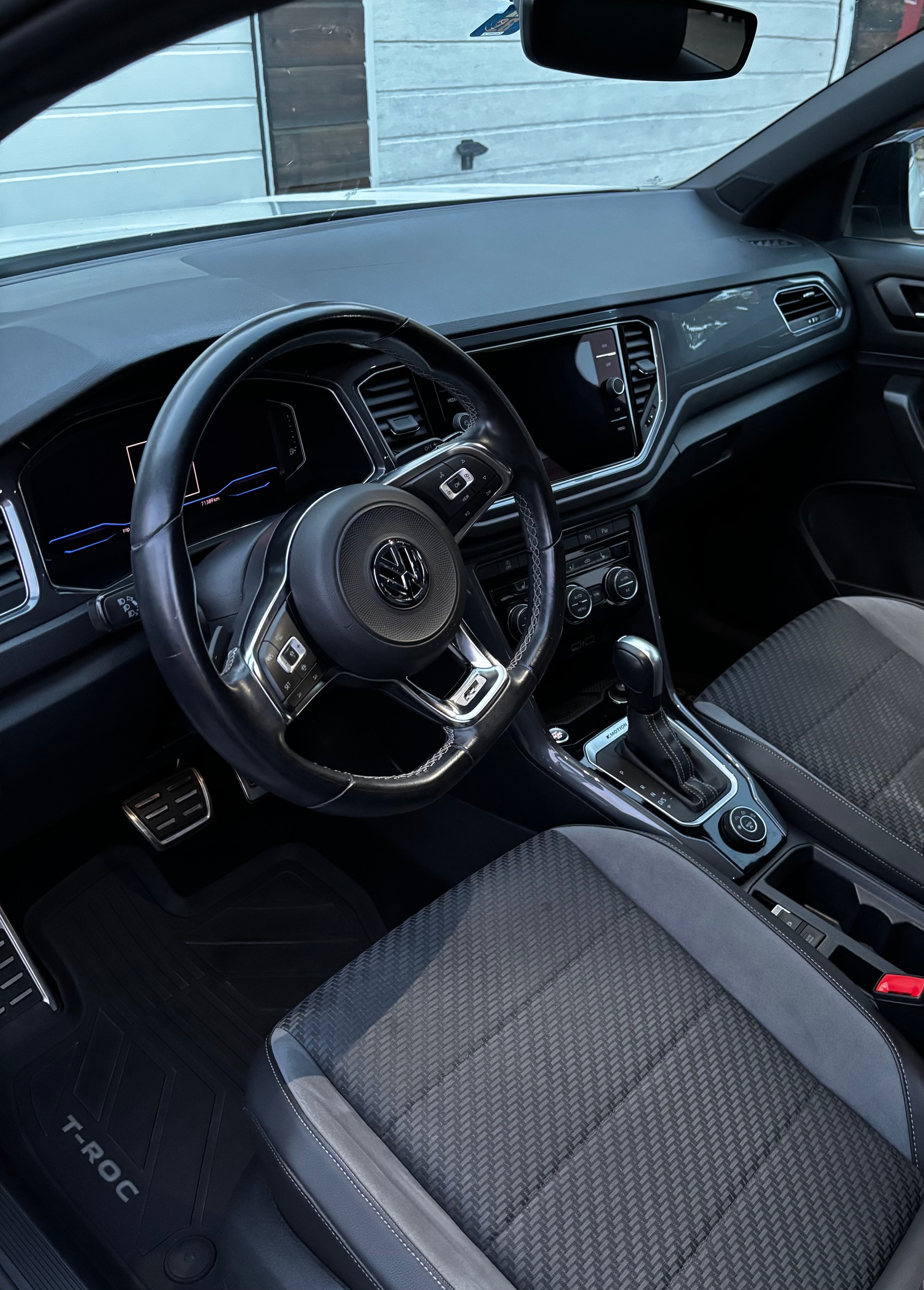 VW 2.0 TSI Advance DSG 4motion-image-5