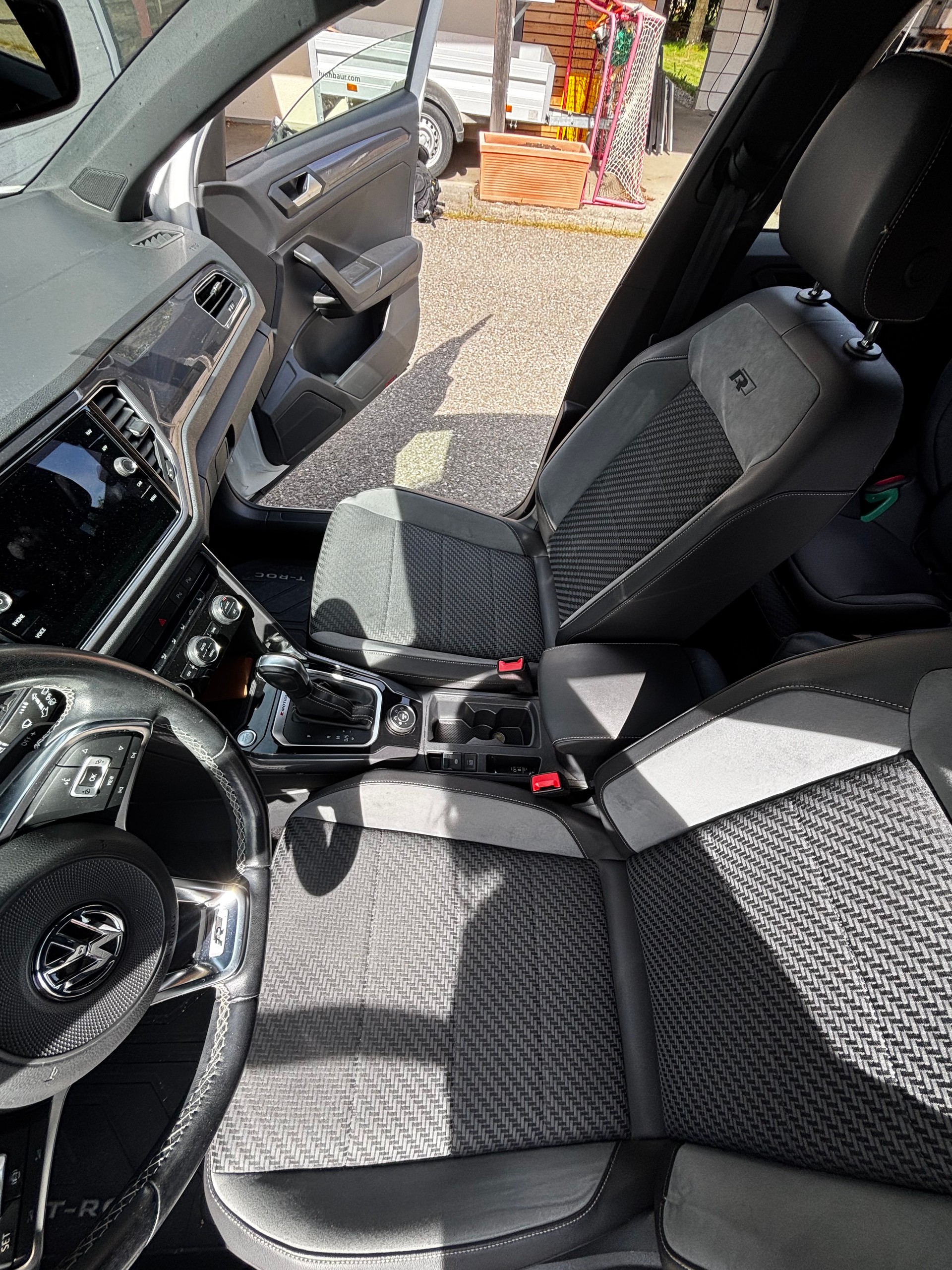 VW 2.0 TSI Advance DSG 4motion-image-4