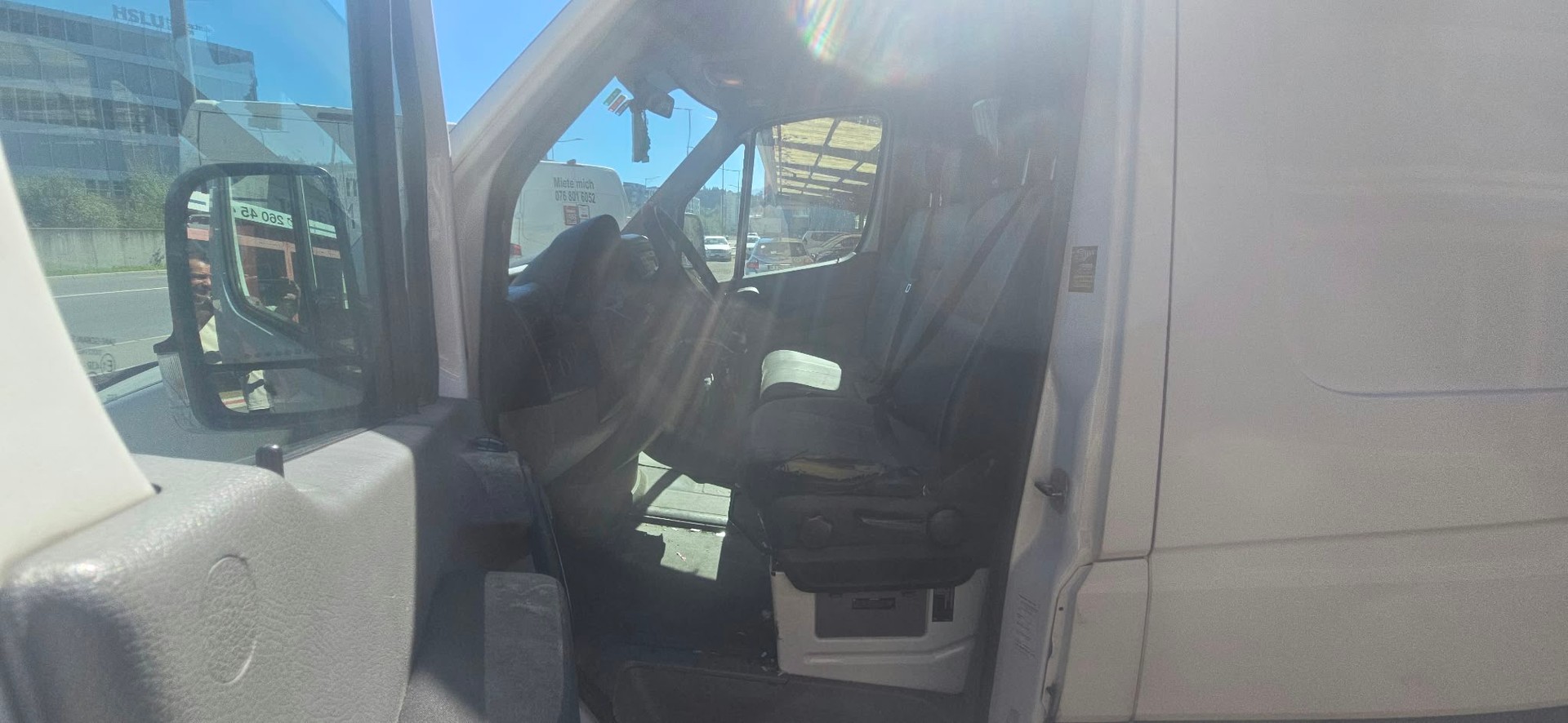 VW Crafter 35L 2.0 TDI CR-image-8