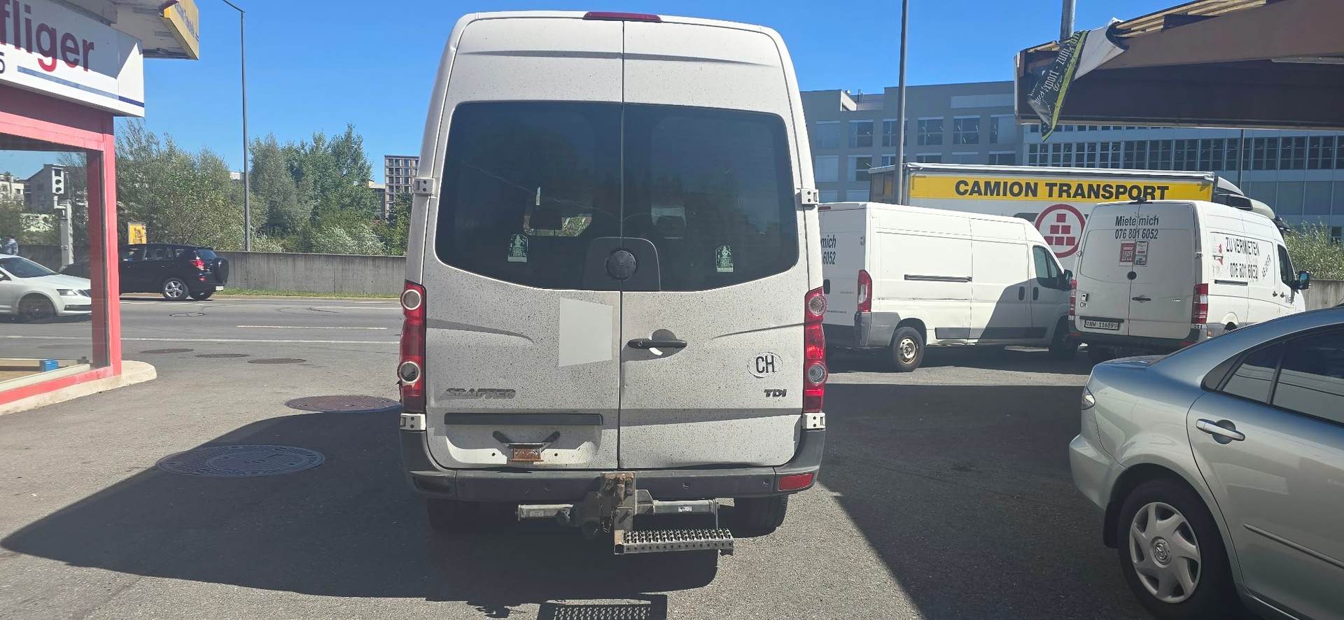 VW Crafter 35L 2.0 TDI CR-image-2
