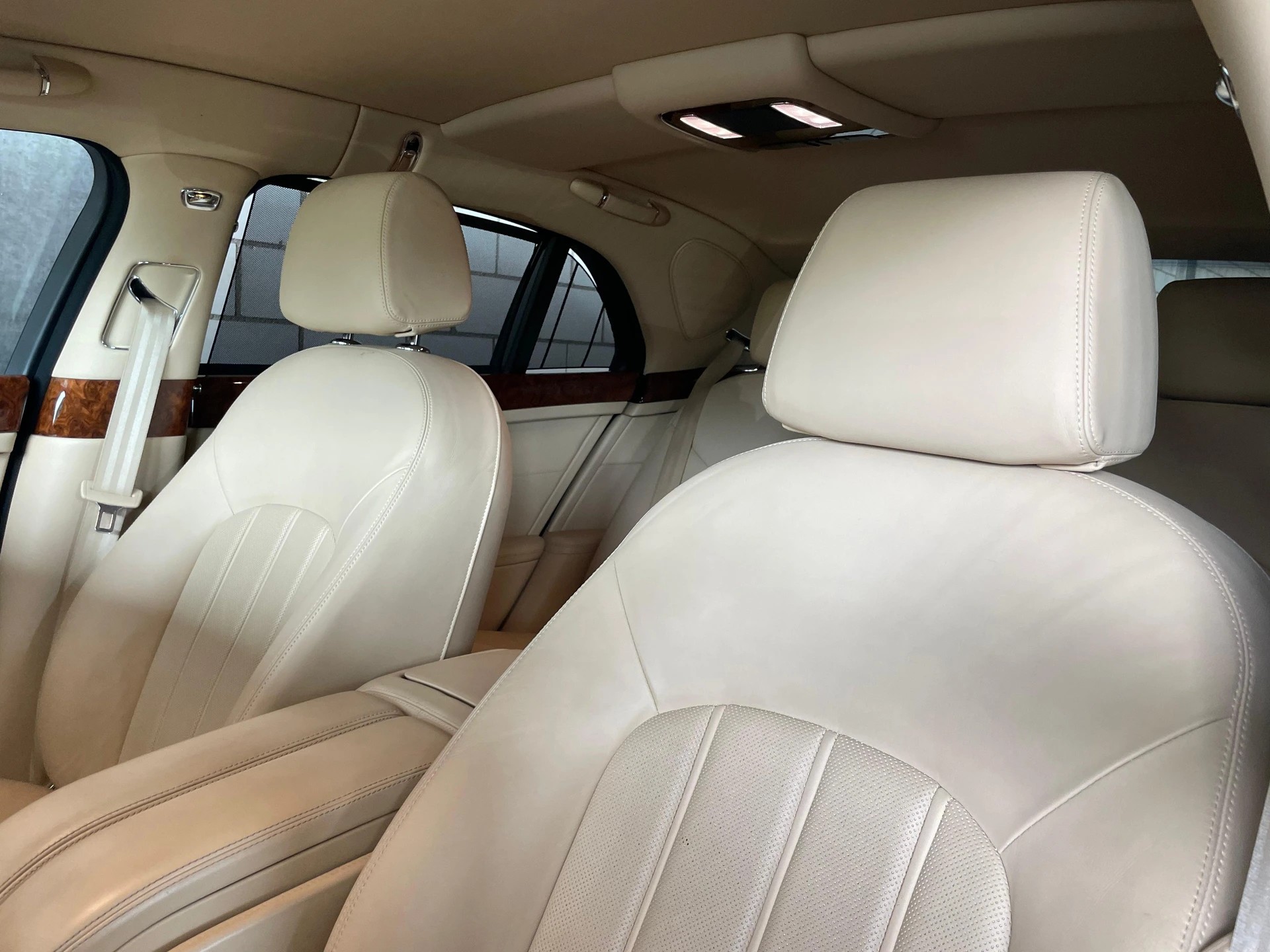 BENTLEY Mulsanne-image-6