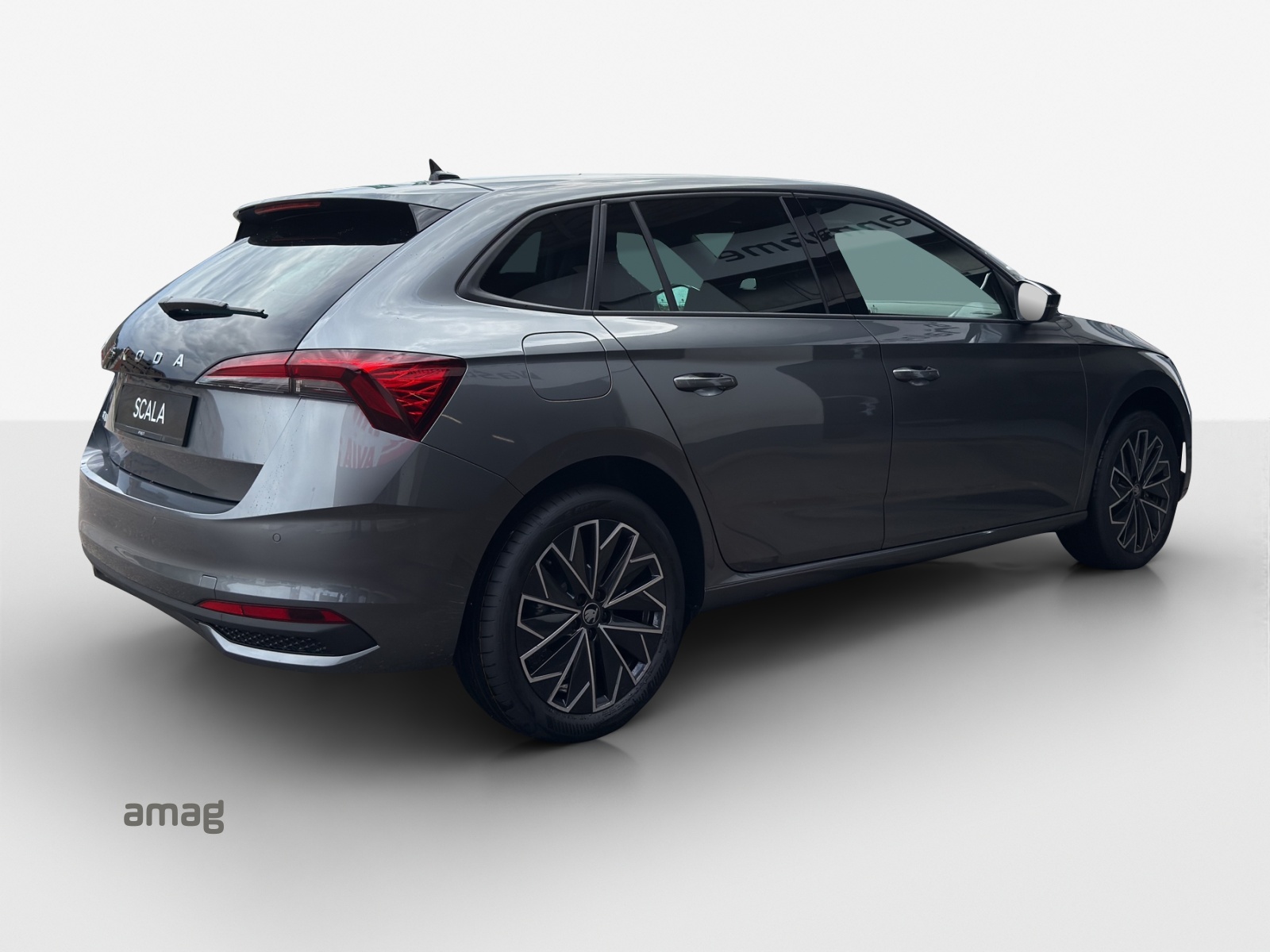 SKODA Scala 1.5 TSI Dynamic DSG-image-4