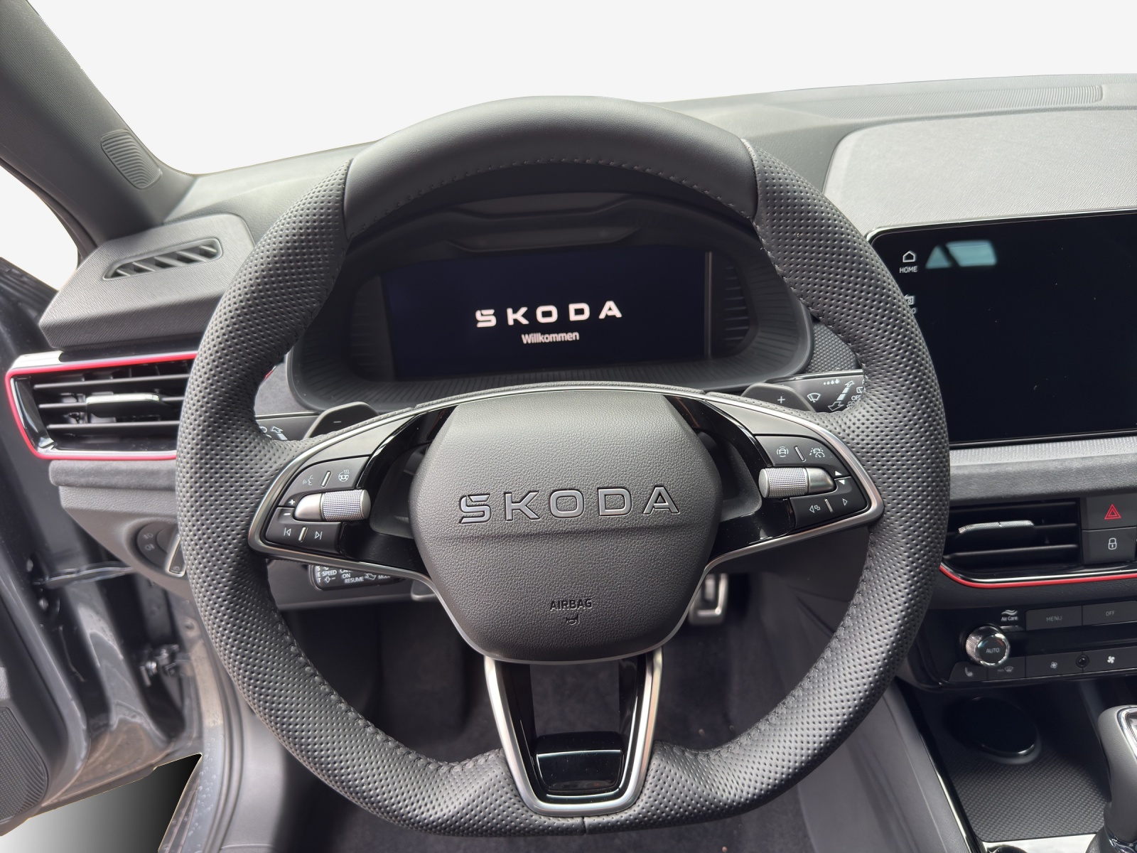 SKODA Scala 1.5 TSI Dynamic DSG-image-9