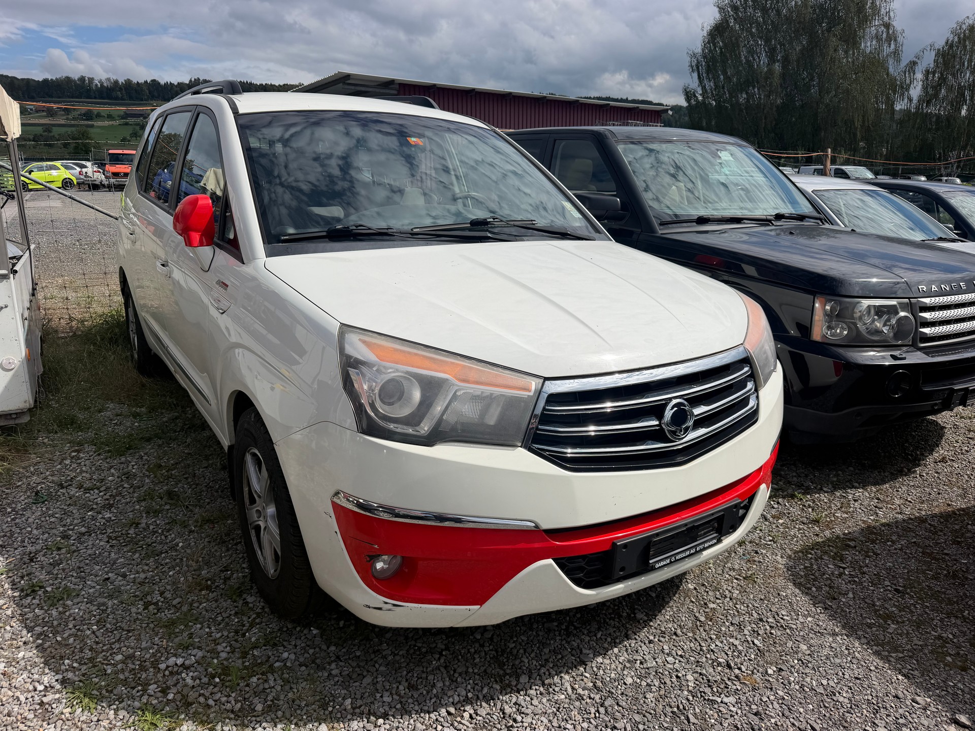 KGM-SsangYong Rodius SV200 e-XDi Sapphire 4WD E-Tronic-image-7