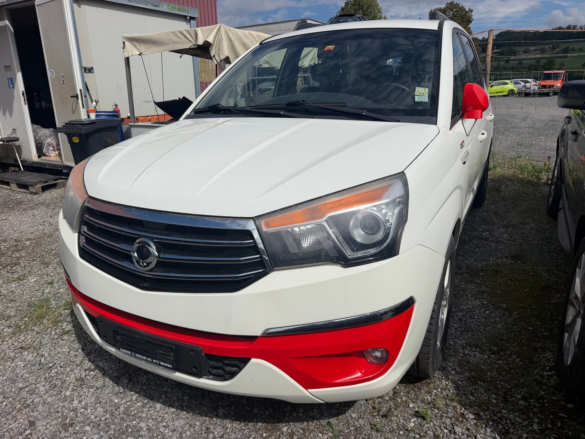 KGM-SsangYong Rodius SV200 e-XDi Sapphire 4WD E-Tronic-image-0