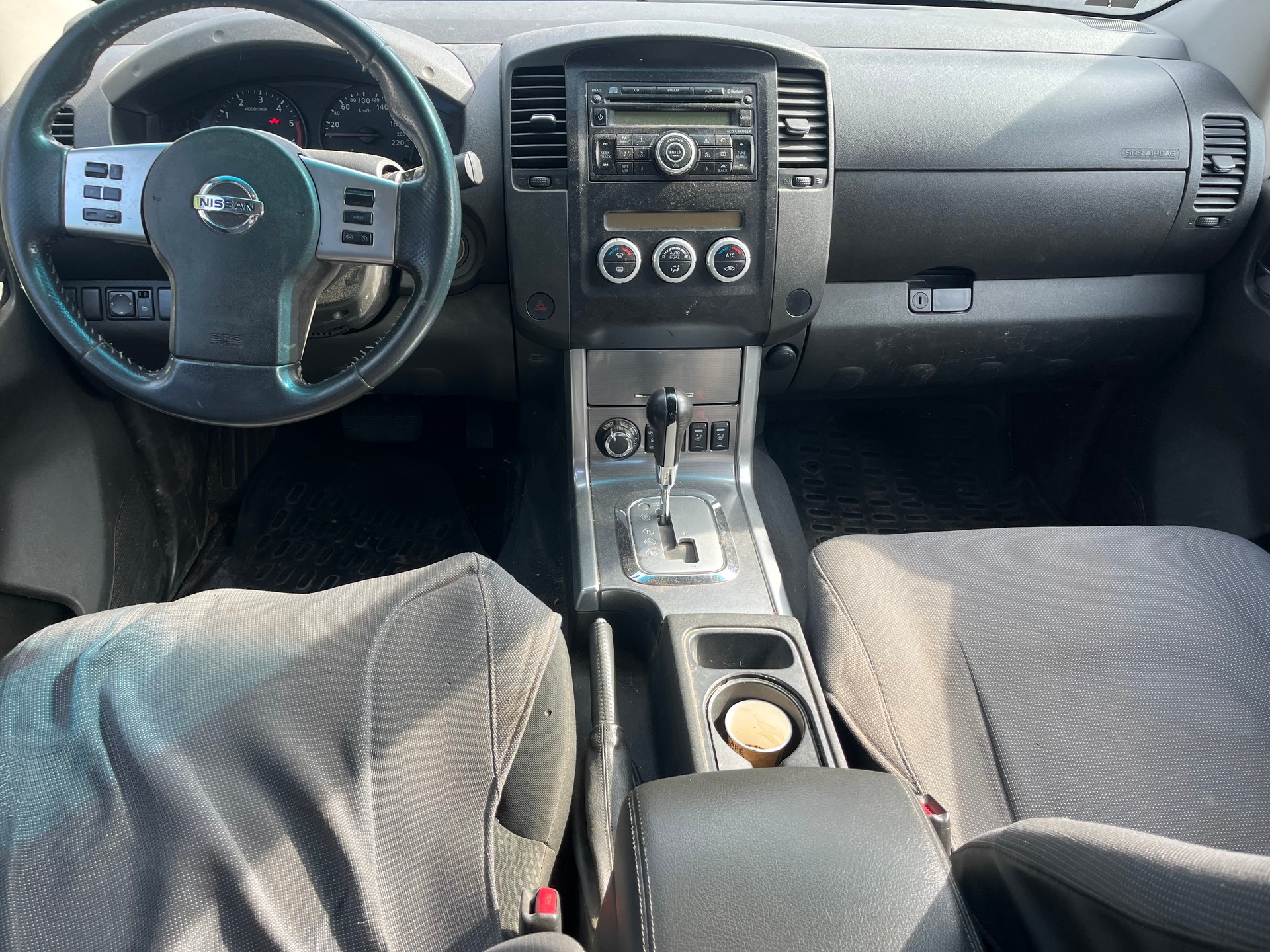 NISSAN Navara Double Cab SE 2.5 dCi 4WD Automat-image-7