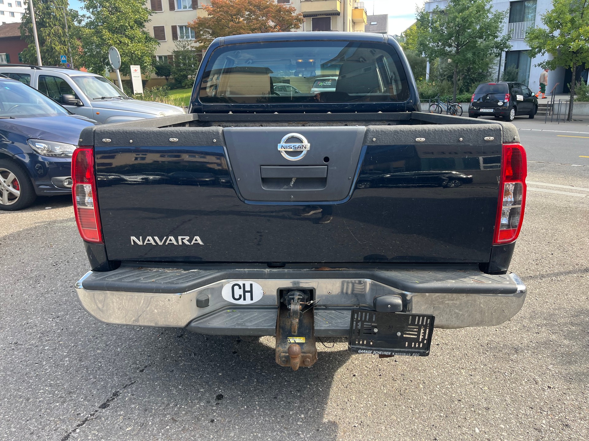 NISSAN Navara Double Cab SE 2.5 dCi 4WD Automat-image-8