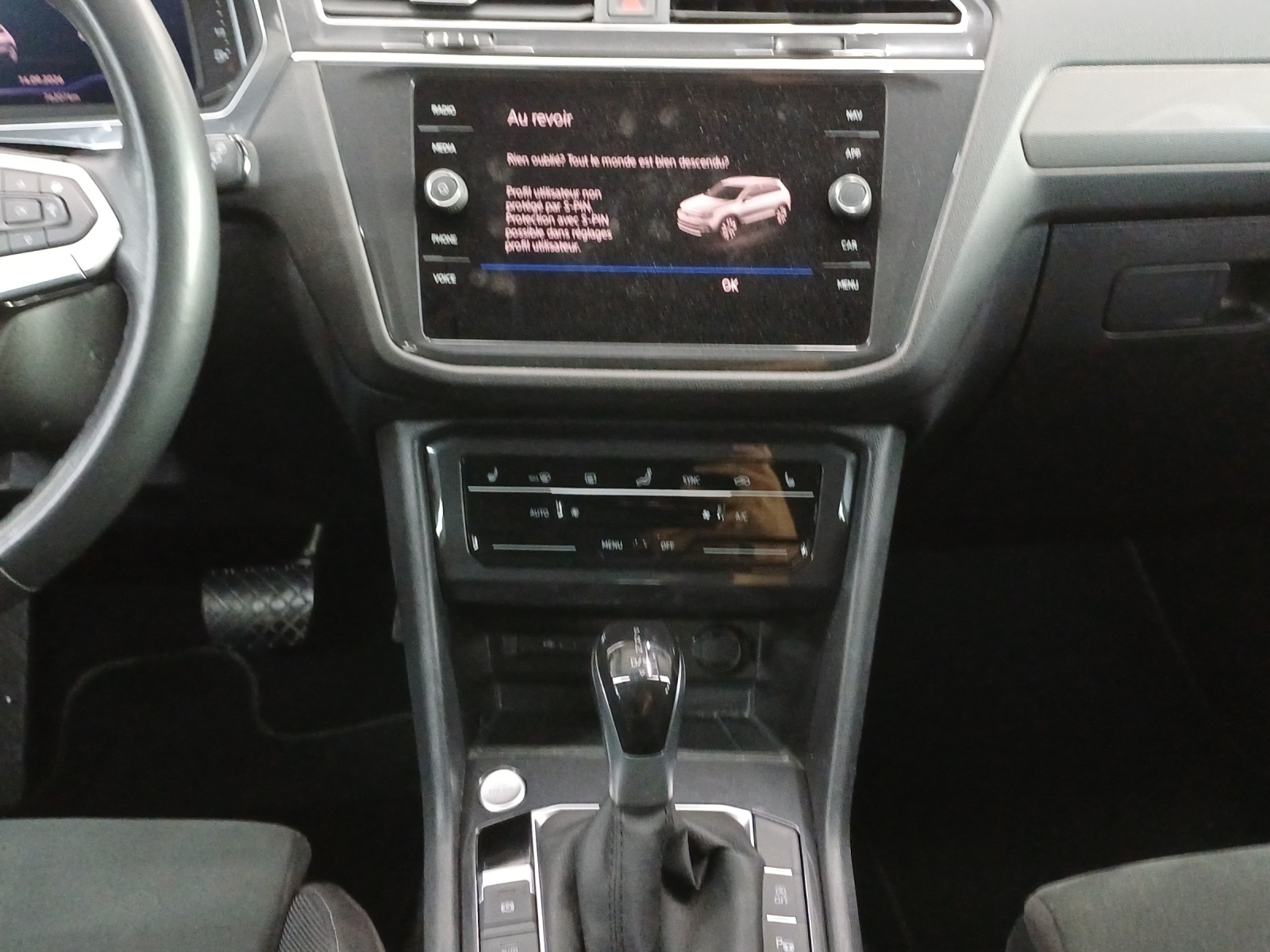 VW Tiguan Allspace 2.0TSI Life 4Motion DSG-image-10