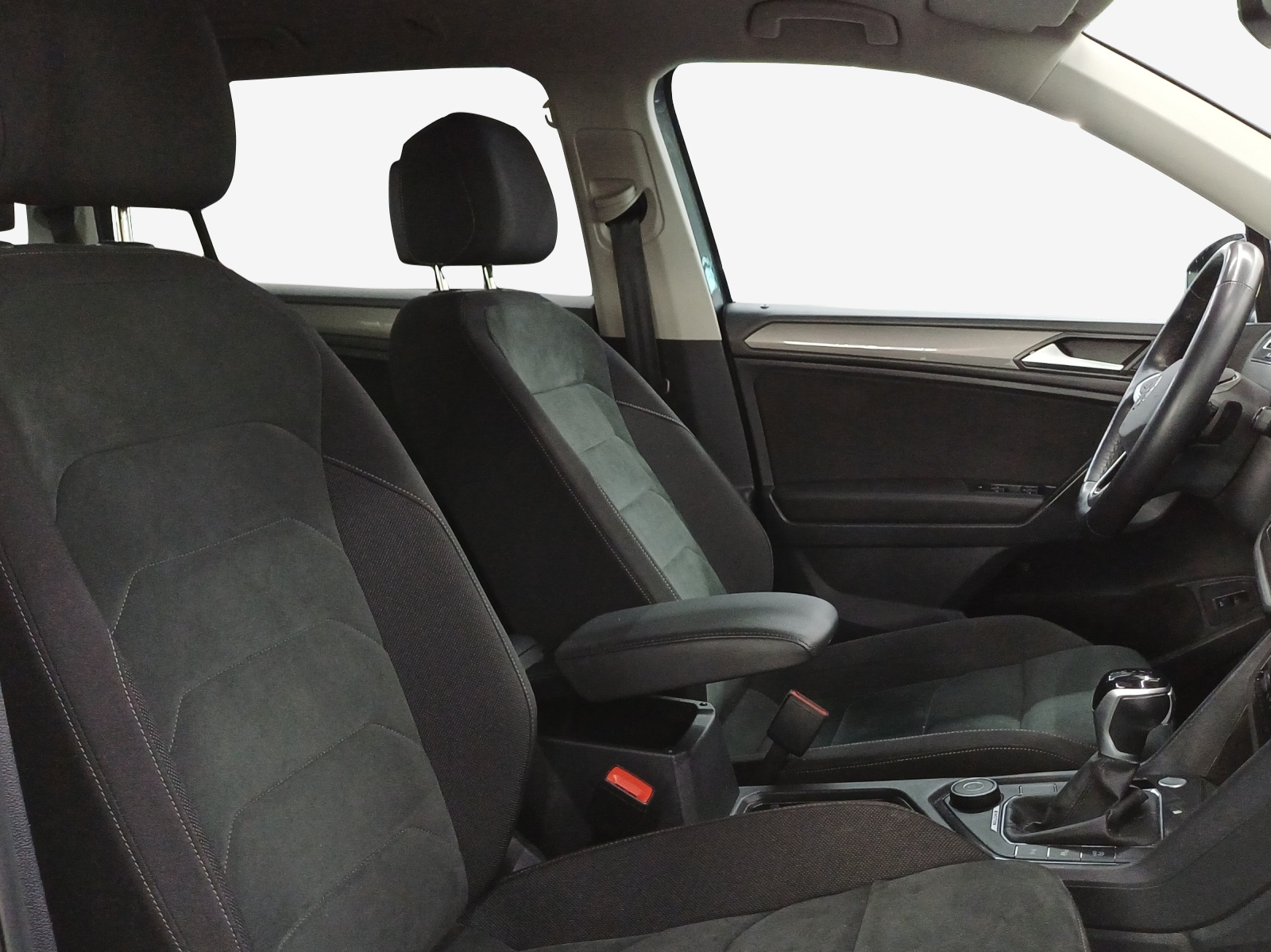 VW Tiguan Allspace 2.0TSI Life 4Motion DSG-image-15