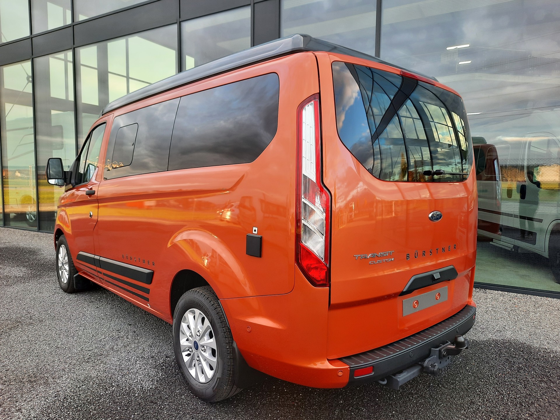 BÜRSTNER Copa C 500-image-13