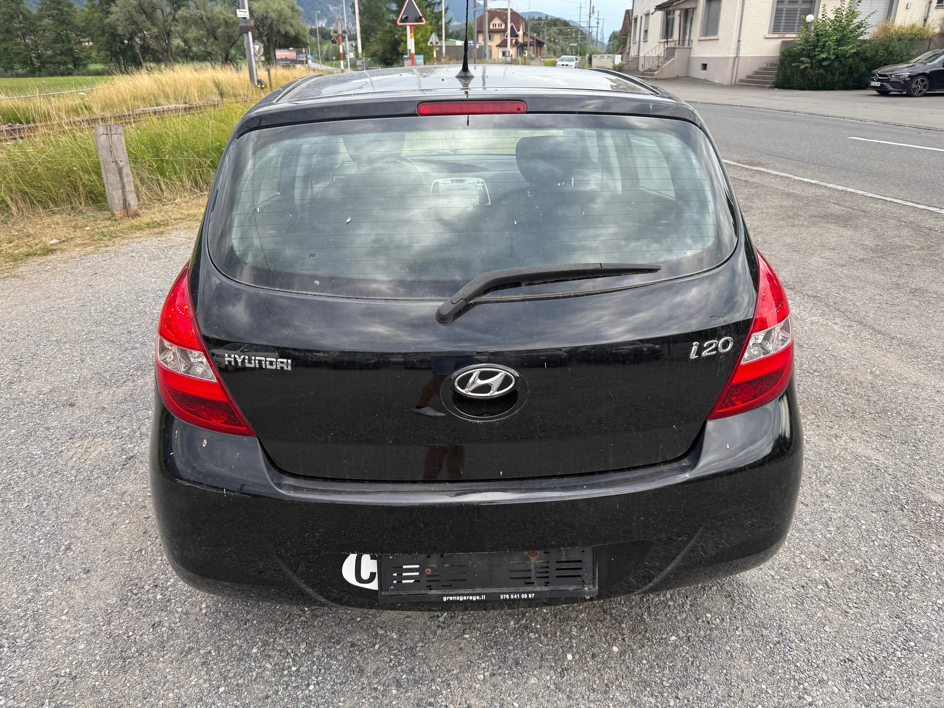 HYUNDAI i20 1.4 Style-image-3