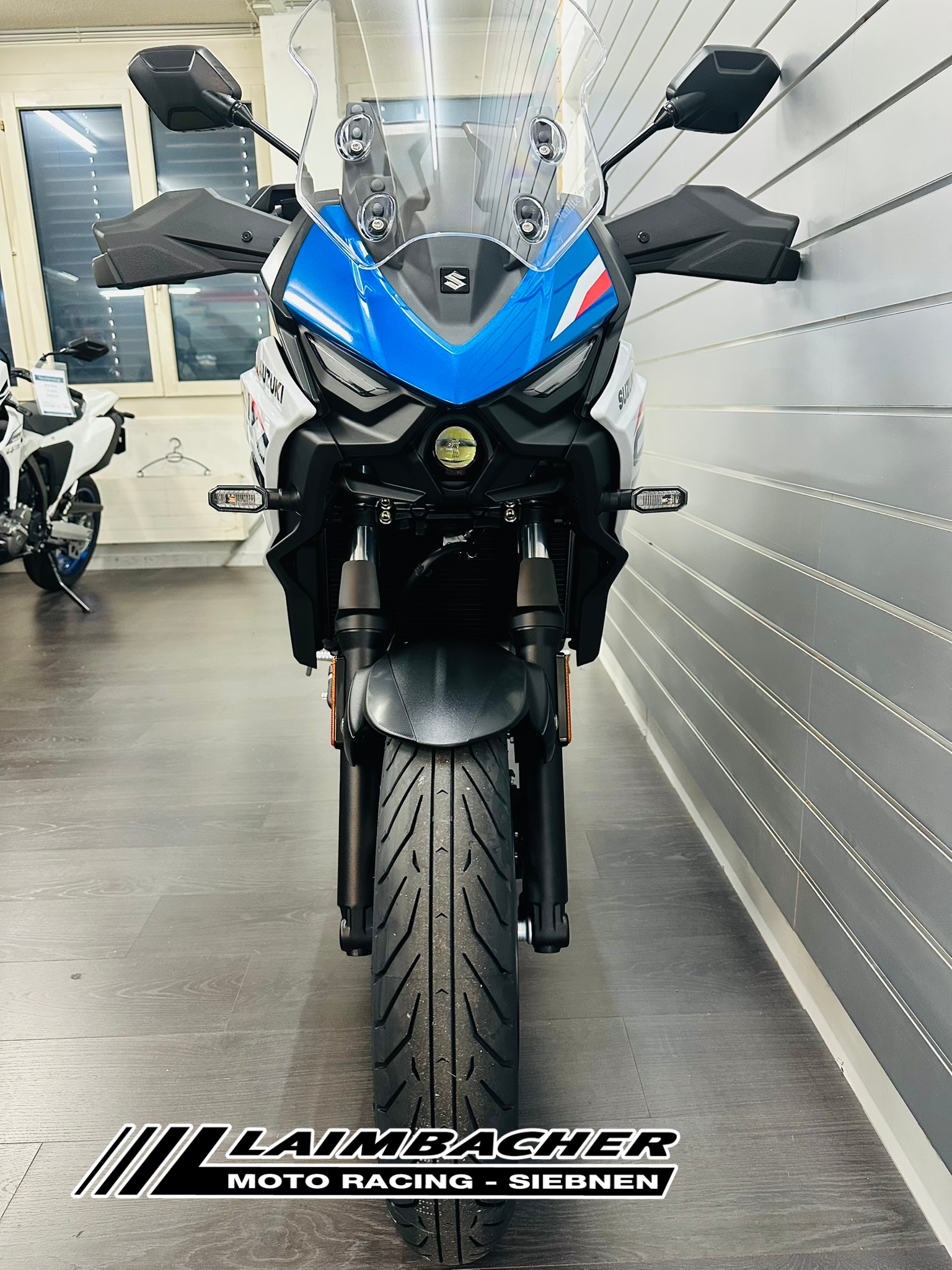 SUZUKI SV 7GX ( SV 650 GX ) 35 Kw-showroom-element-1