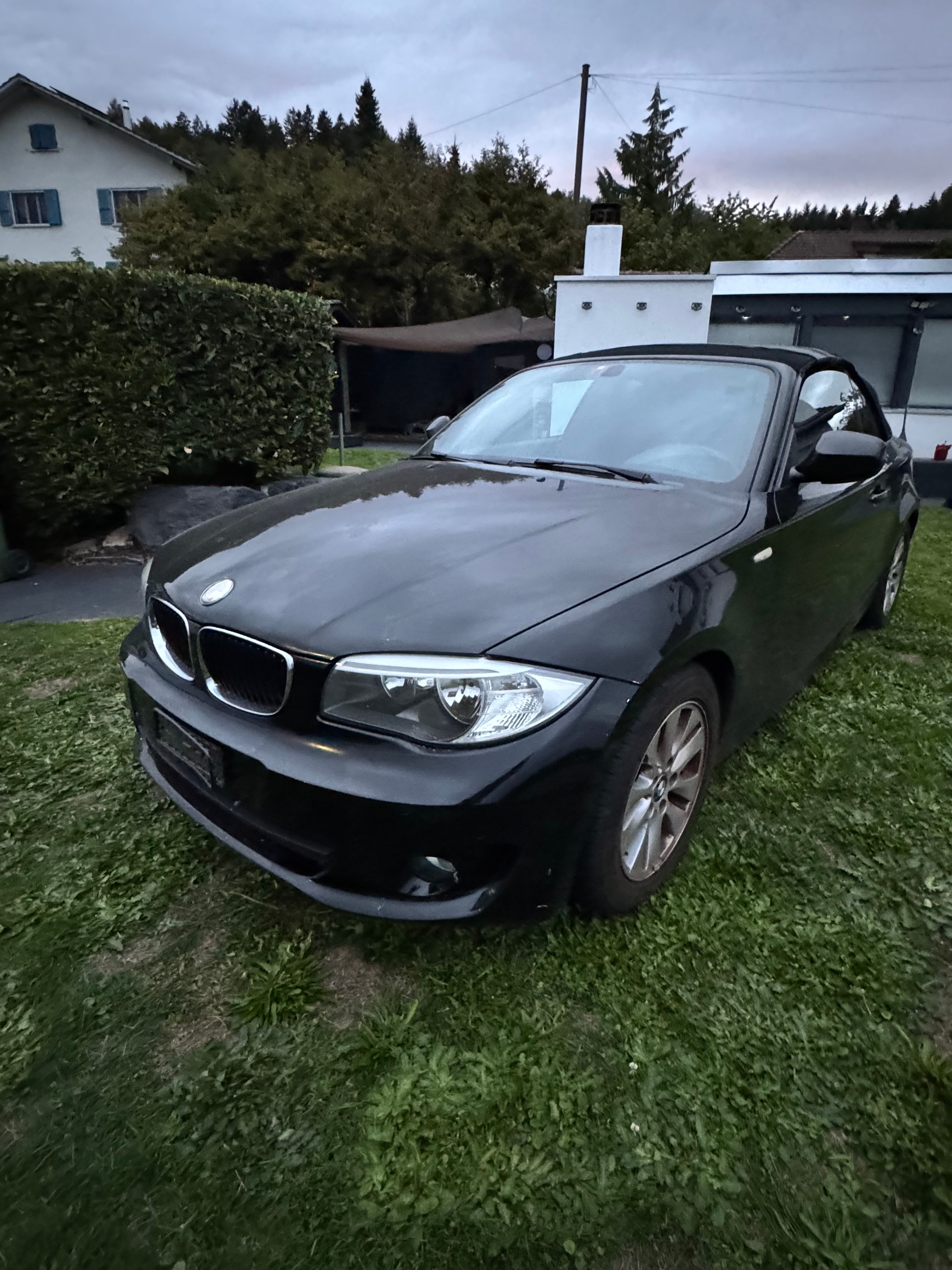 BMW 118d-image-1