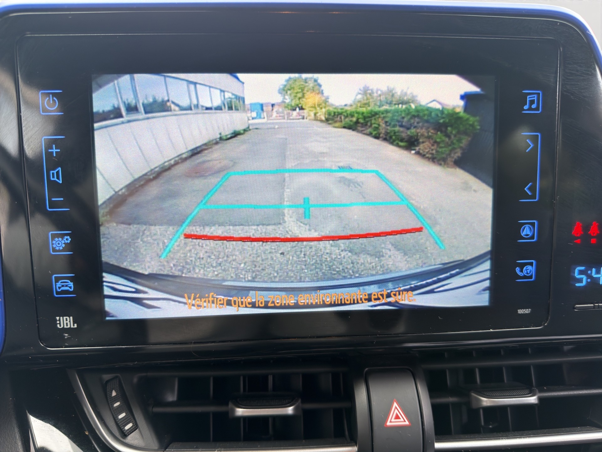 TOYOTA C-HR 1.2 Turbo Style 4WD Multidrive S-image-7