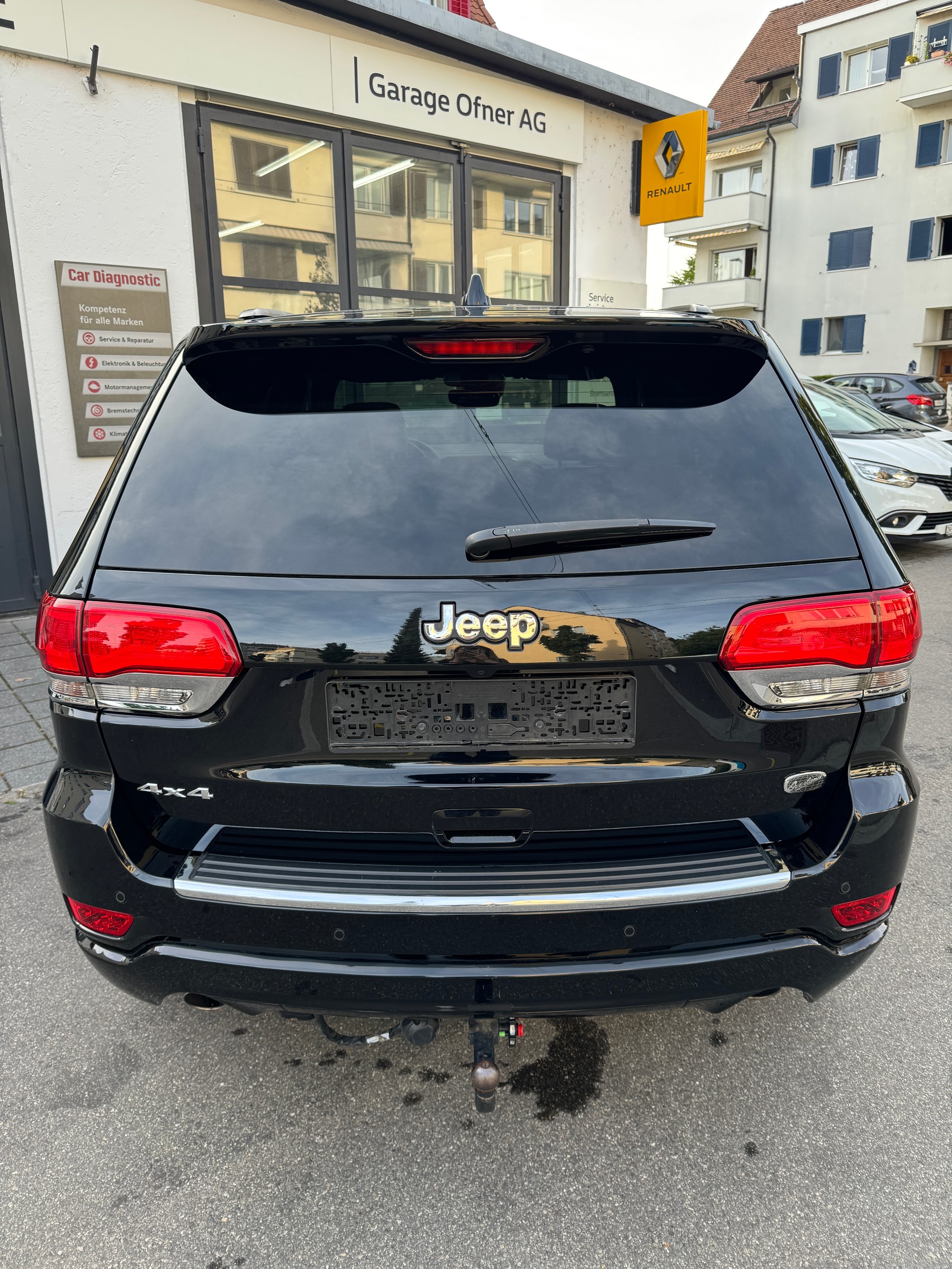 JEEP Grand Cherokee 3.0 CRD Overland Automatic-image-7