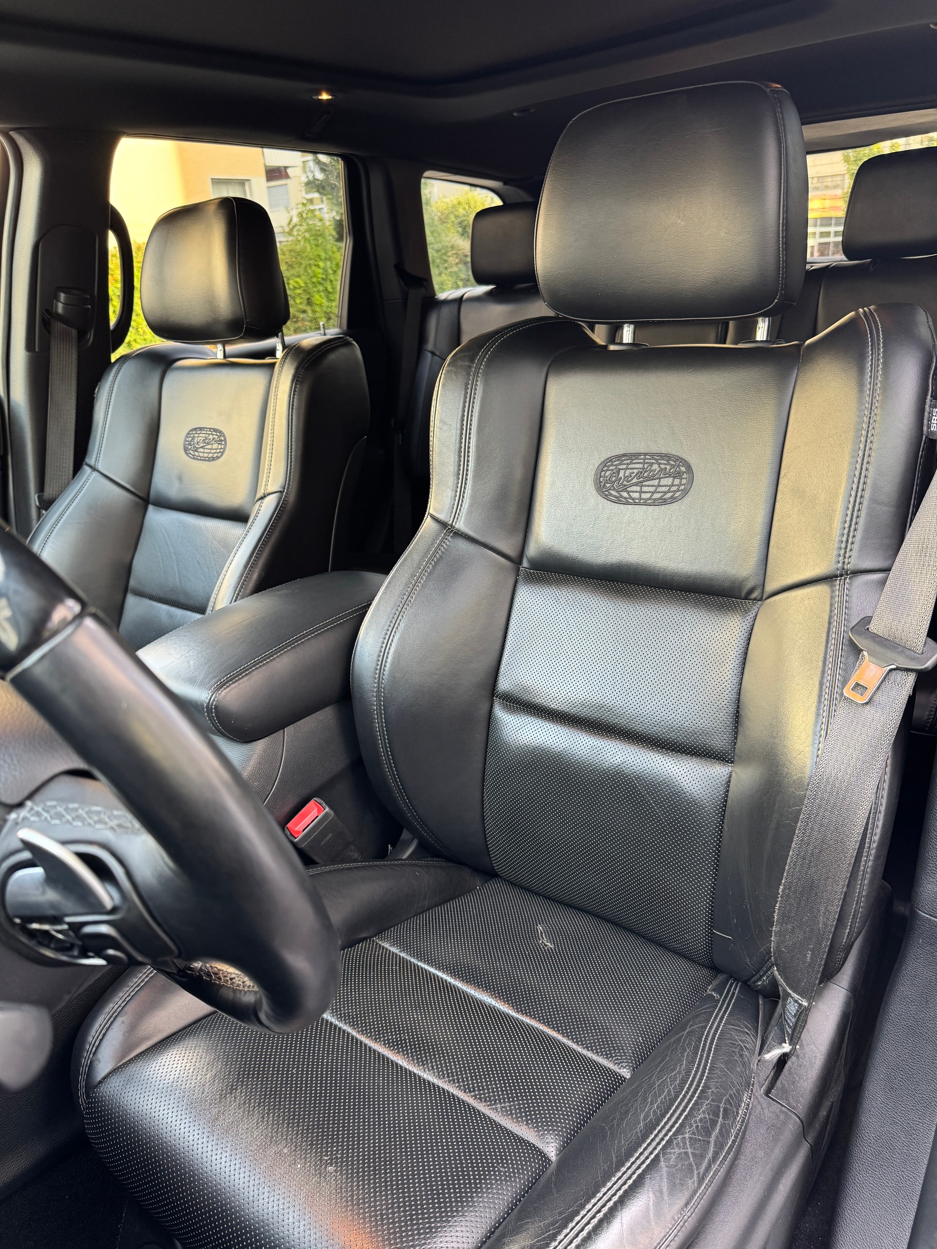 JEEP Grand Cherokee 3.0 CRD Overland Automatic-image-11