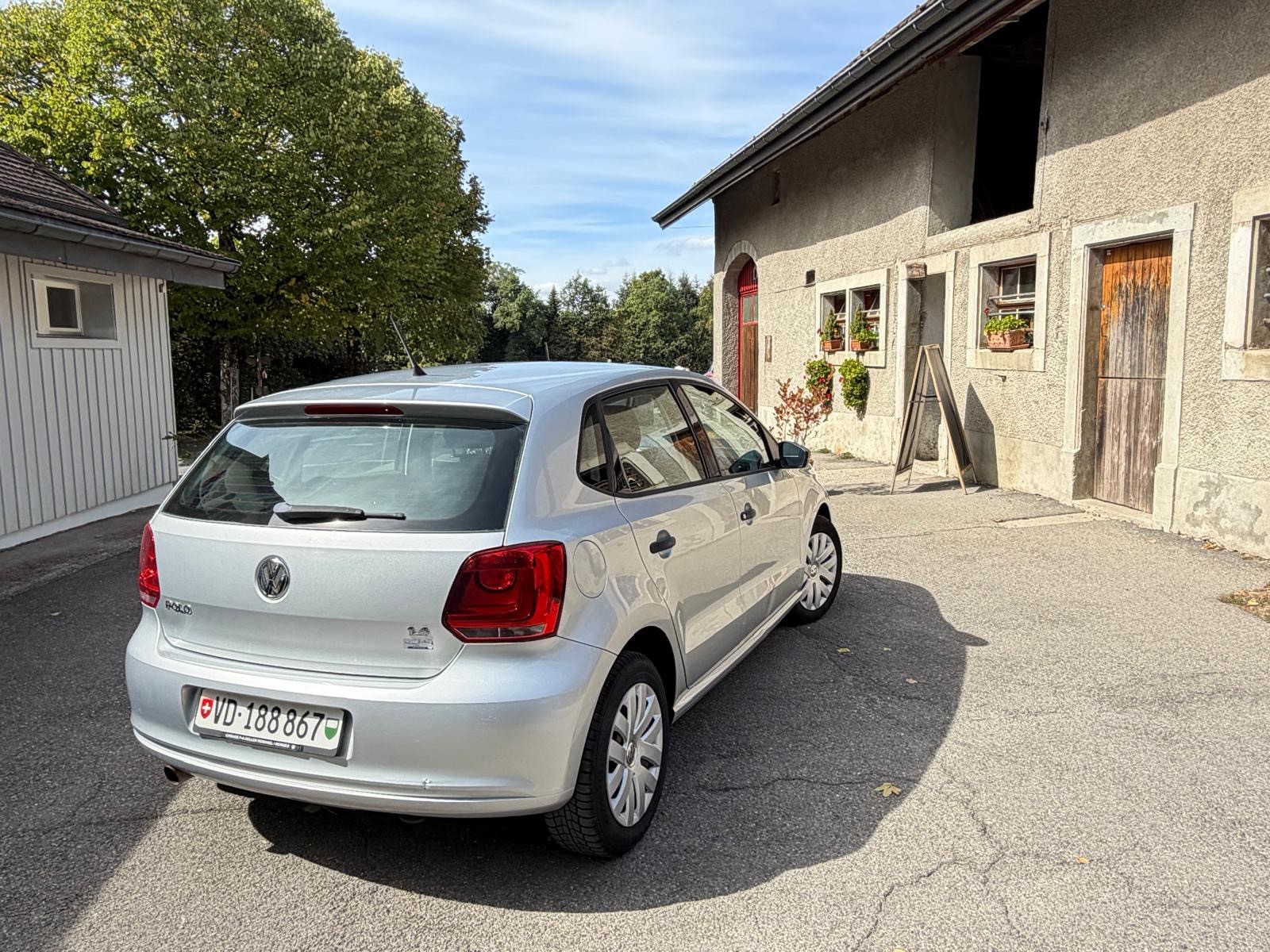 VW 1.4 Trendline DSG-image-4